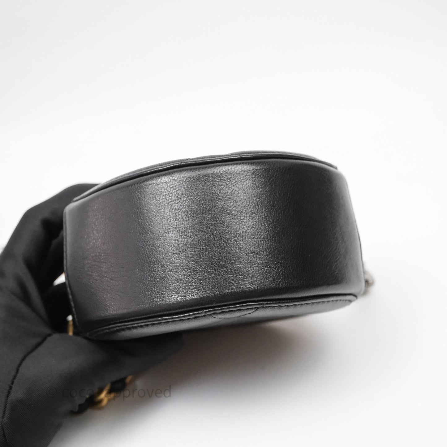 Chanel 19 Round Clutch With Chain Black Mixed Hardware