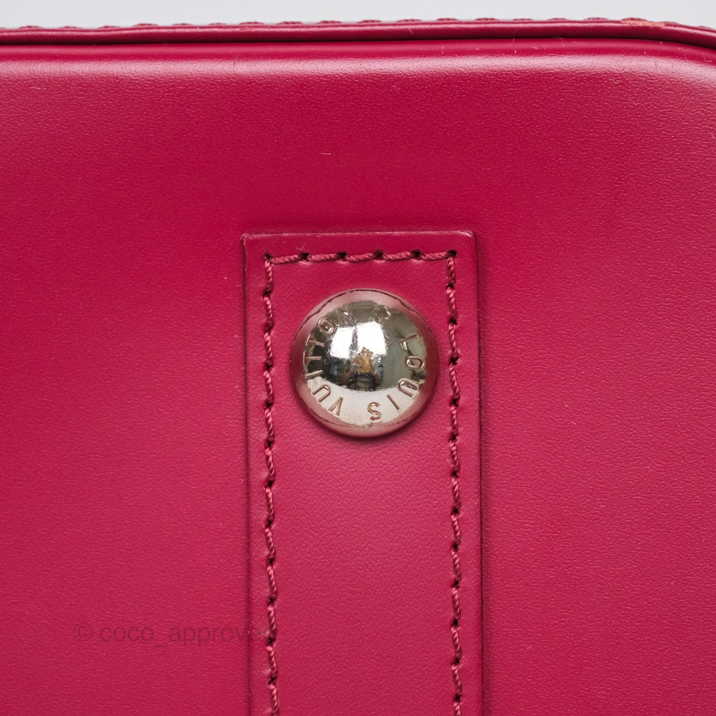 Louis Vuitton Alma PM Fuchsia Epi