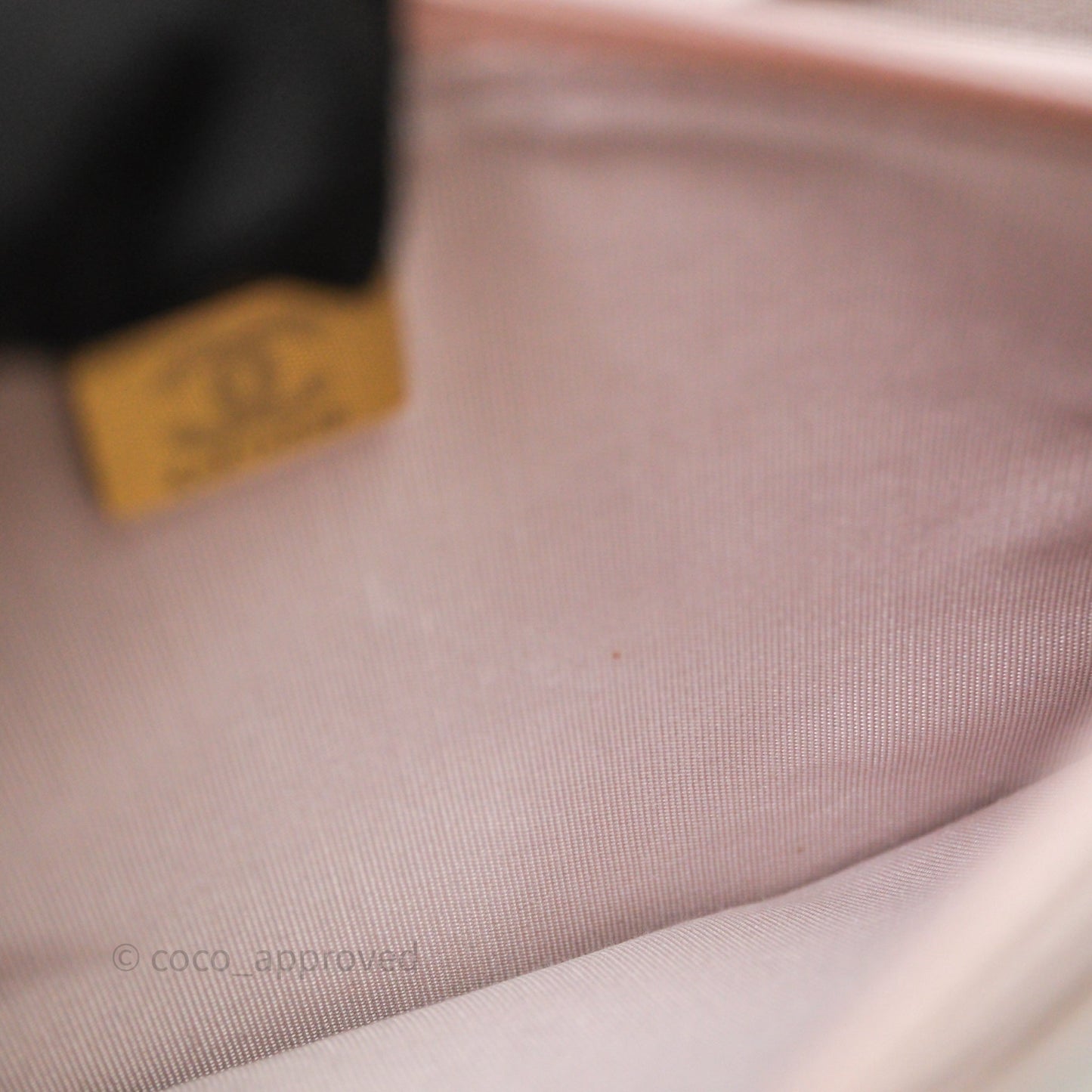 Chanel WOC Wallet On Chain CC Coco Chain Quilted Lilac Caviar Gold Hardware