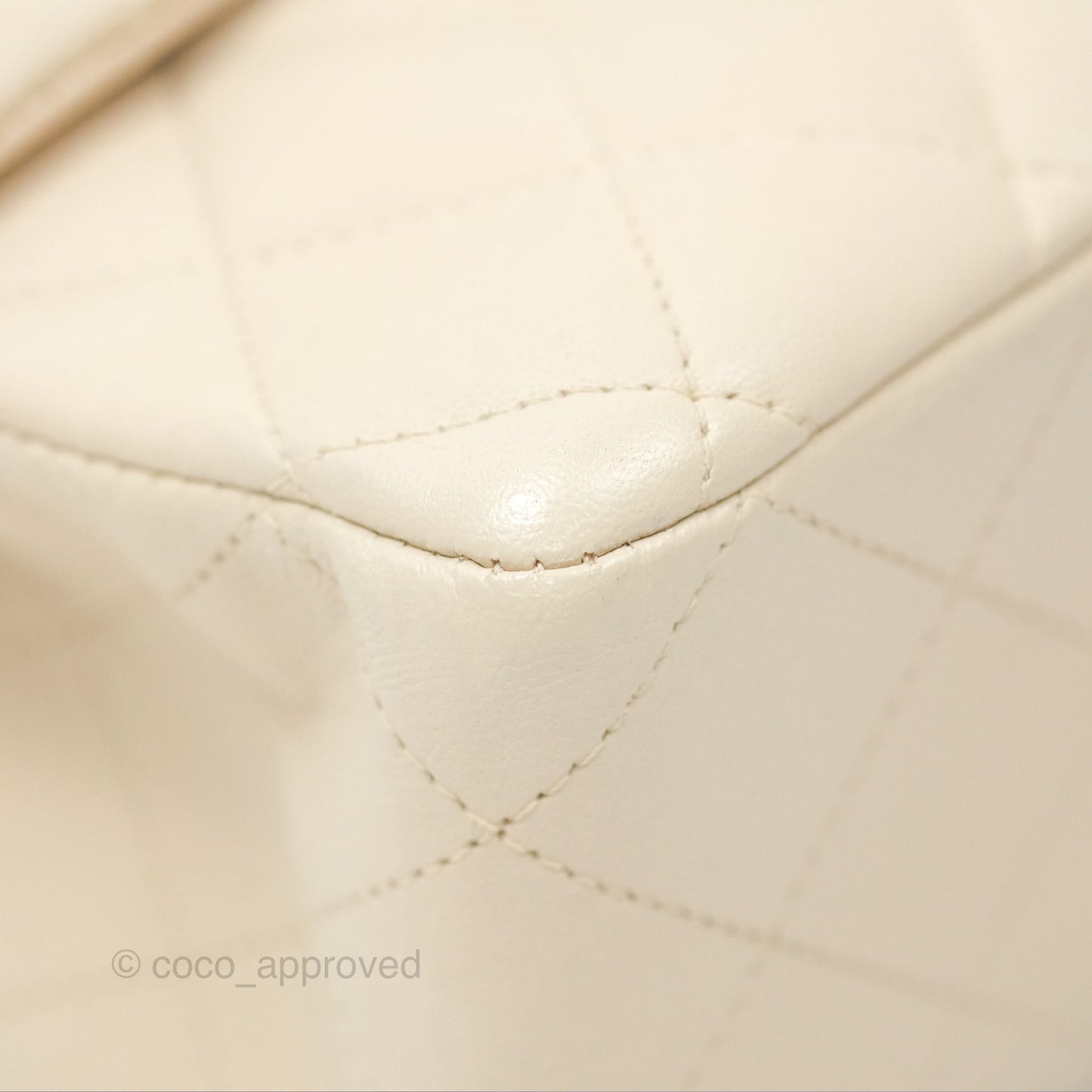 Chanel Classic M/L Medium Flap Quilted Pale Beige Lambskin Gun Metal