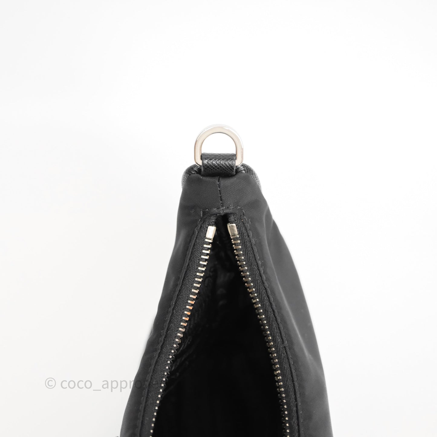 Prada Nylon Re-Edition 2005 Shoulder Bag Black