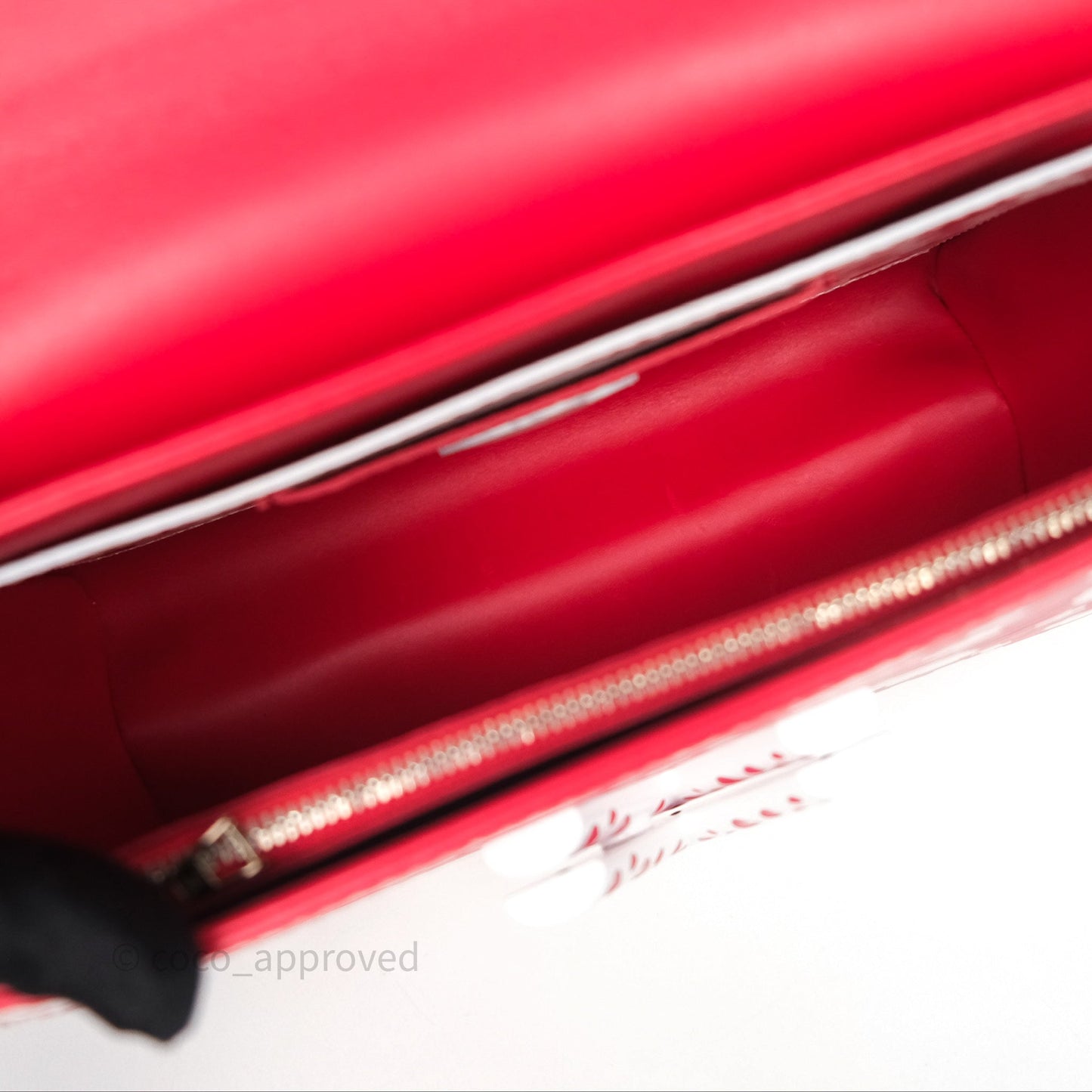 Louis Vuitton x Yayoi Kusama Twist MM Red/ White Epi Silver Hardware