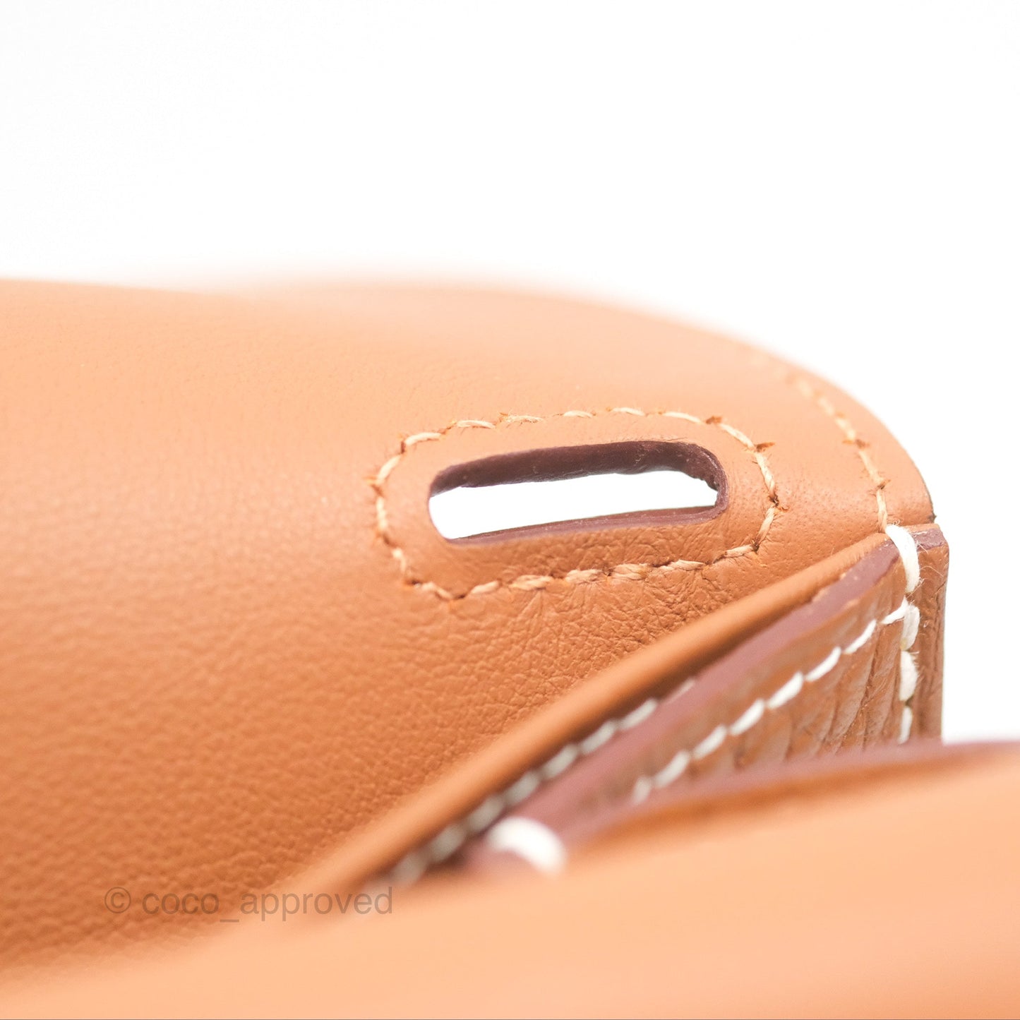 Hermès Halzan 25 Gold Clemence Gold Hardware