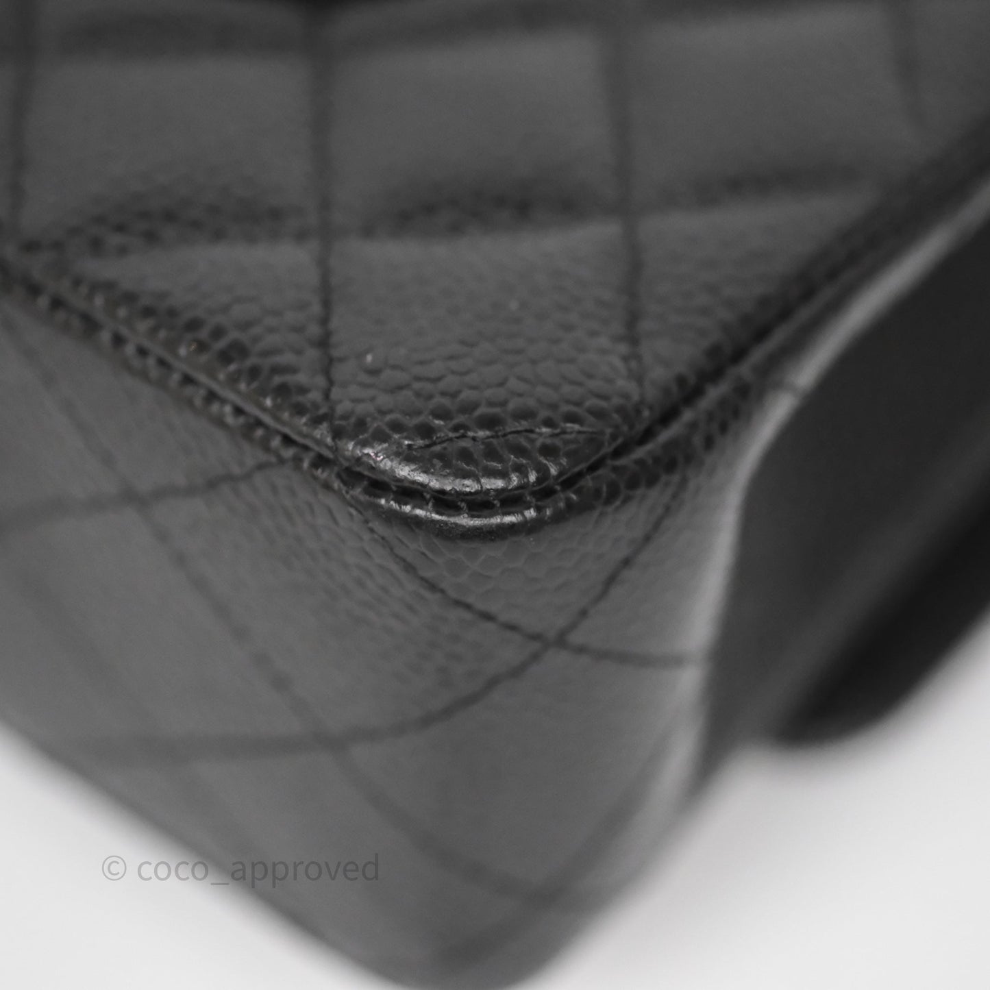 Chanel Classic M/L Medium Flap Quilted Black Caviar Gold Hardware
