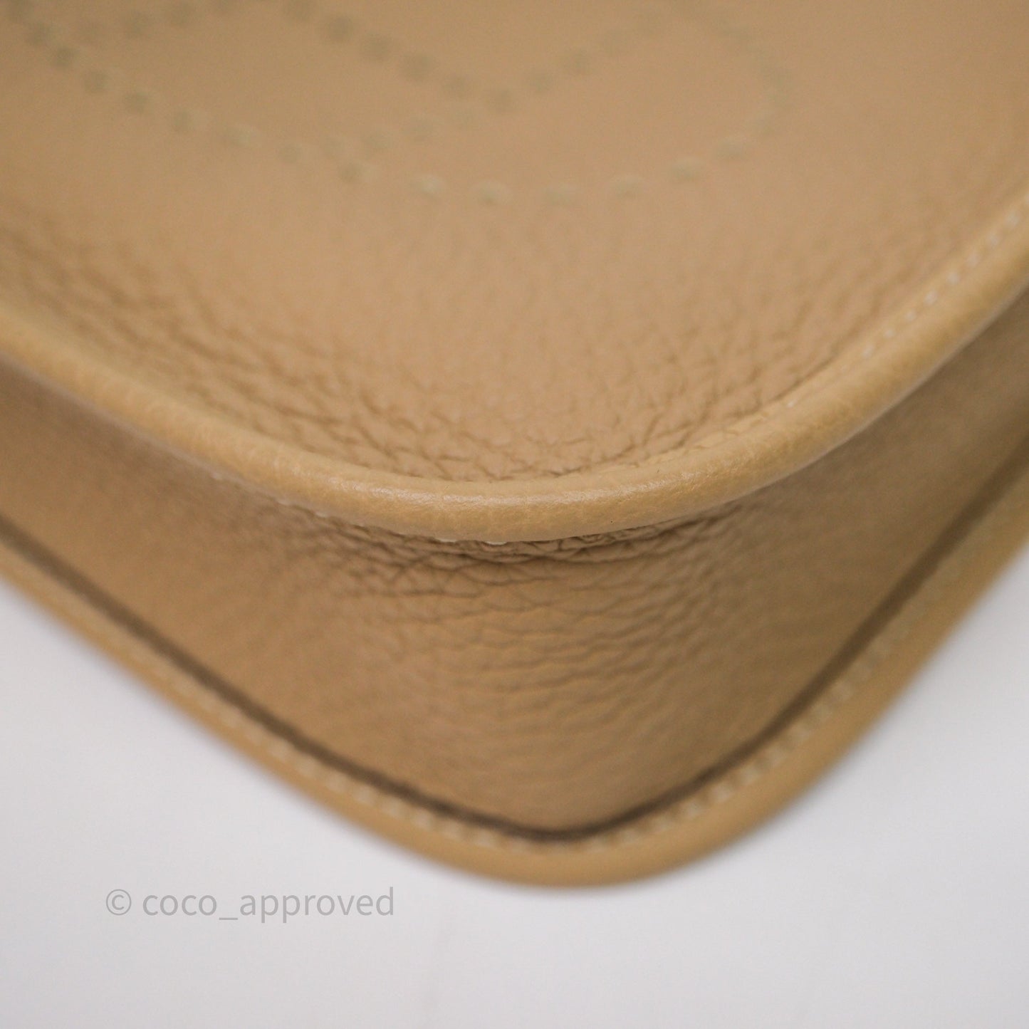 Hermès Mini Evelyne 16 Trench S2 Clemence Gold Hardware