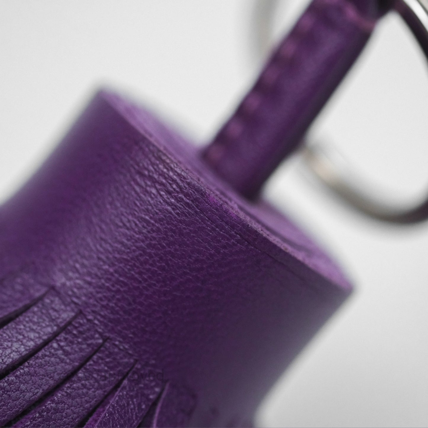 Hermès Carmen Key Ring Violet Lambskin