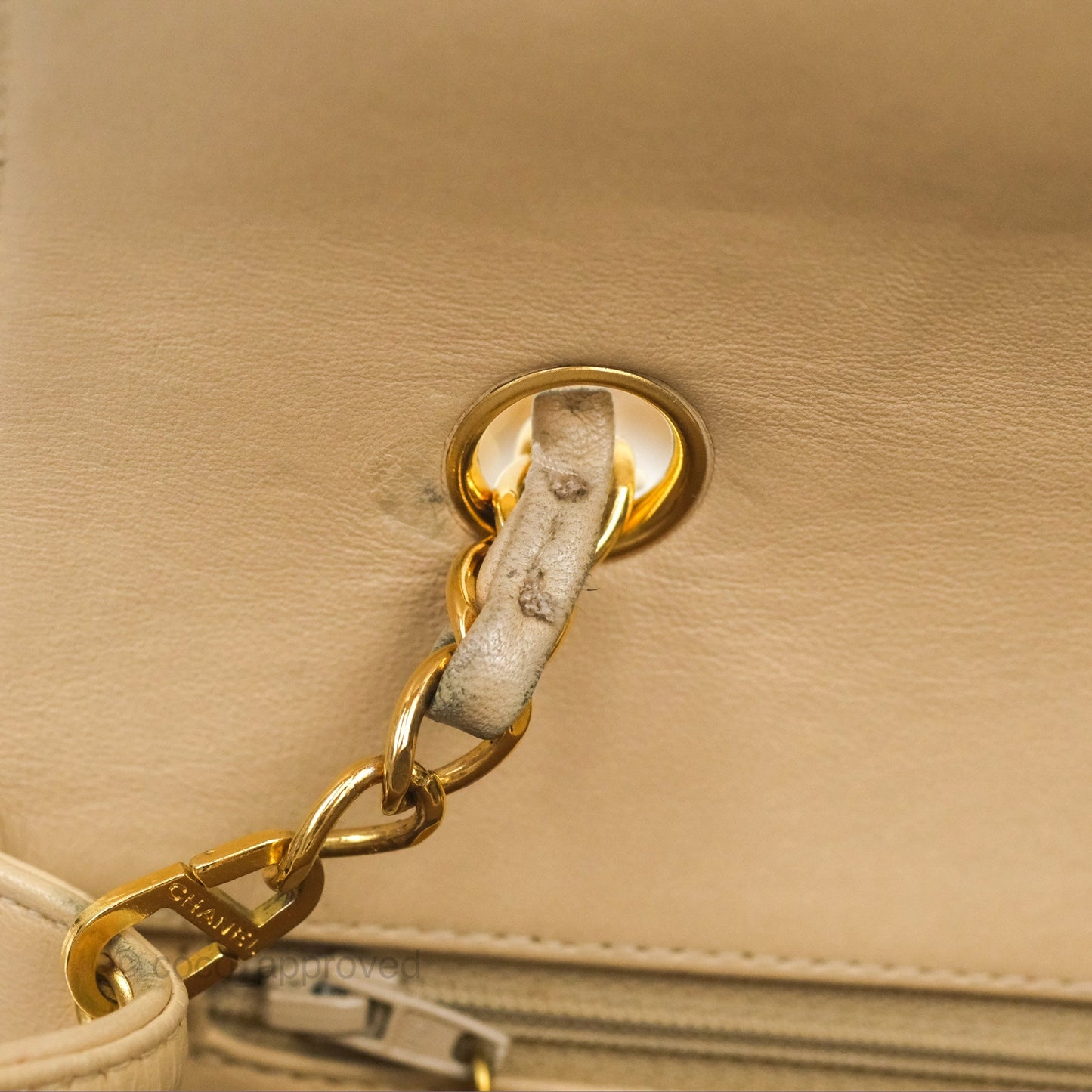 Chanel Vintage Small Quilted Classic Diana Flap Bag Beige Lambskin 24K Gold Hardware