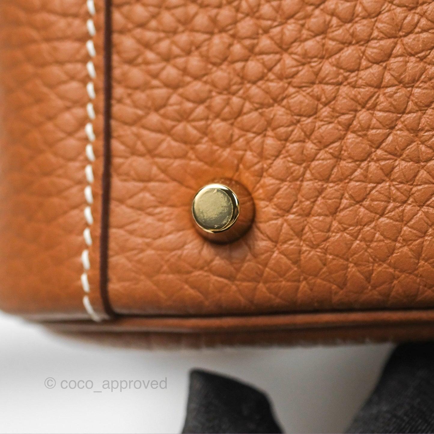 Hermès Mini Lindy 20 Gold Clemence Gold Hardware