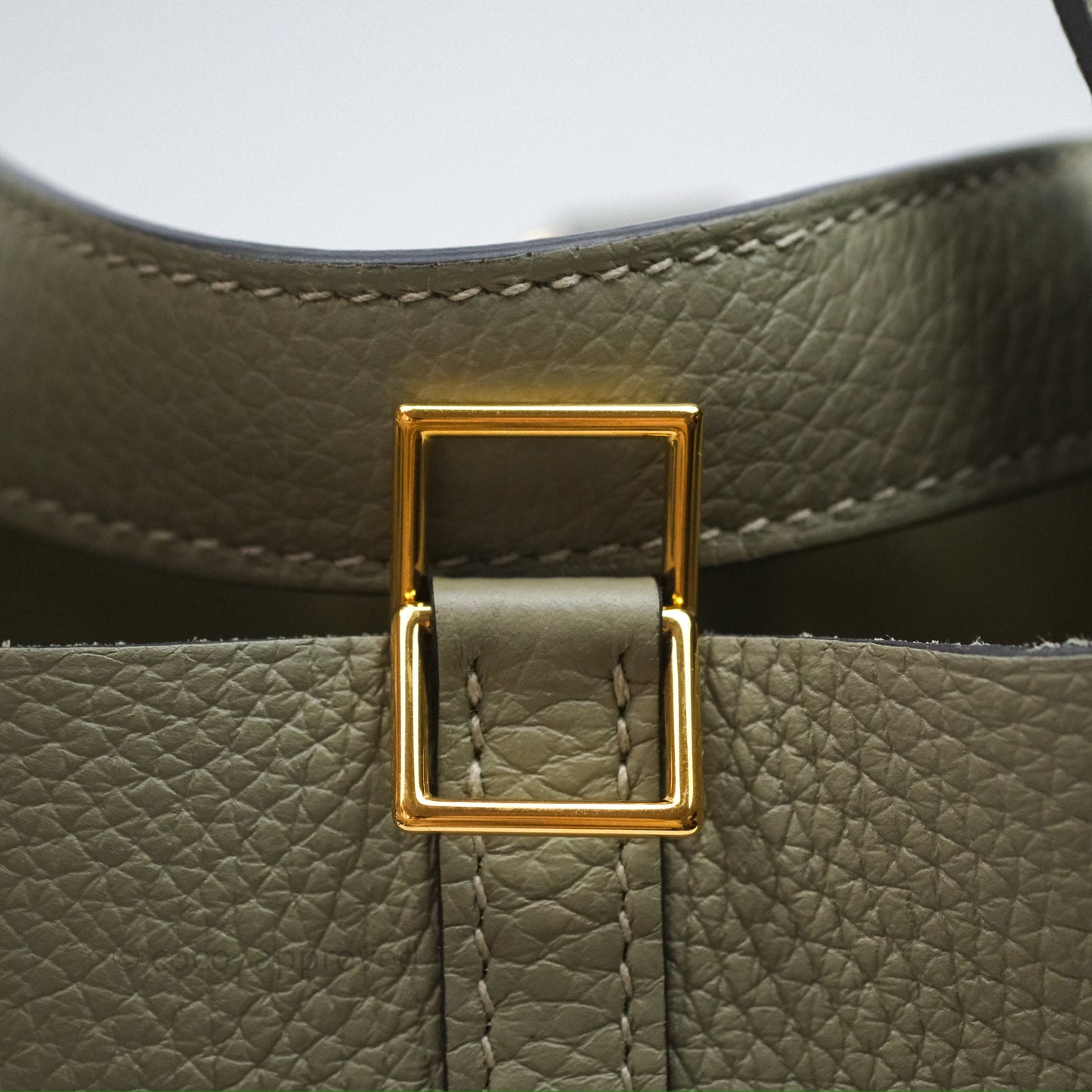 Hermès Picotin 18 Lock Sauge Q1 Clemence Gold Hardware