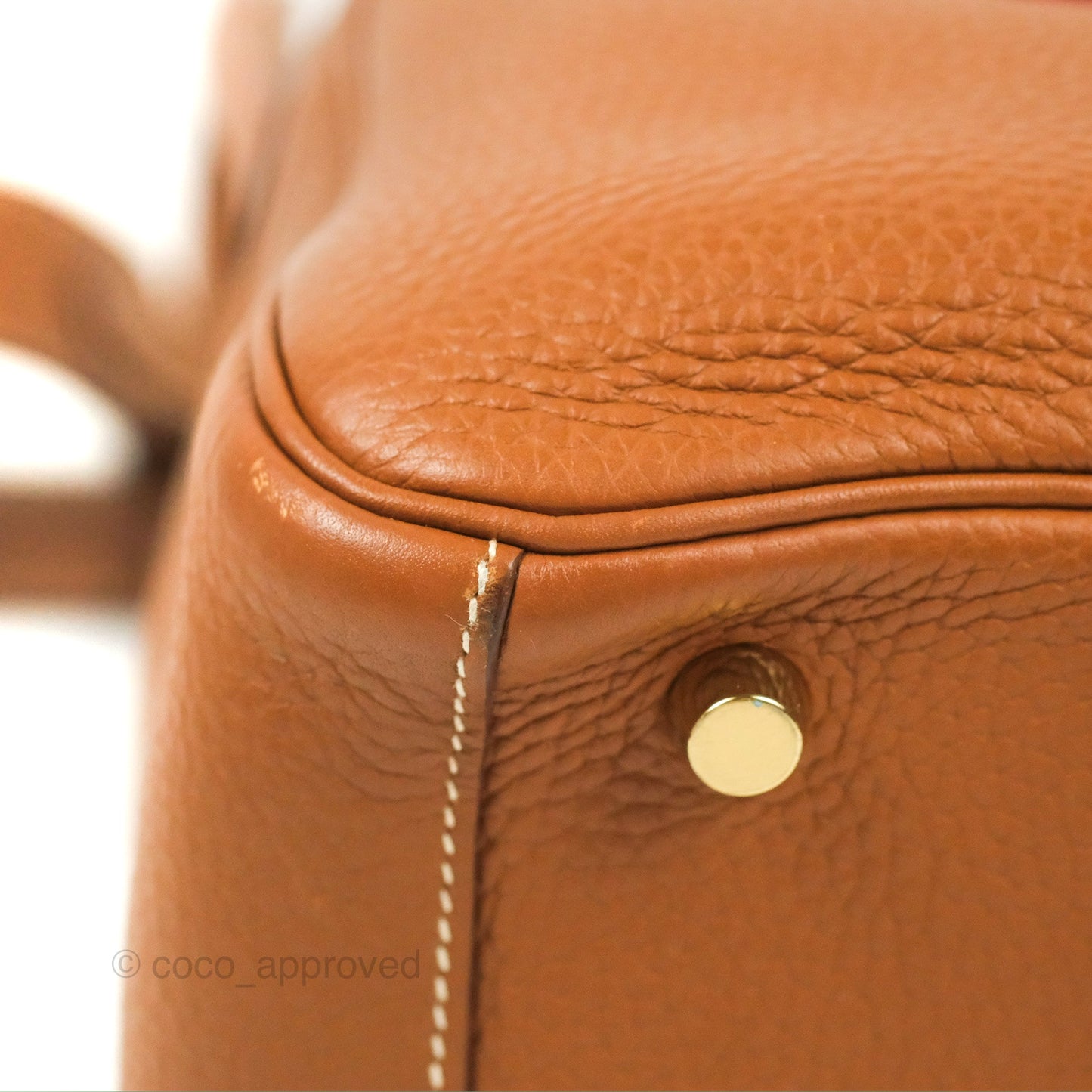 Hermès Lindy 26 Gold Verso Rouge Tomate Clemence Gold Hardware