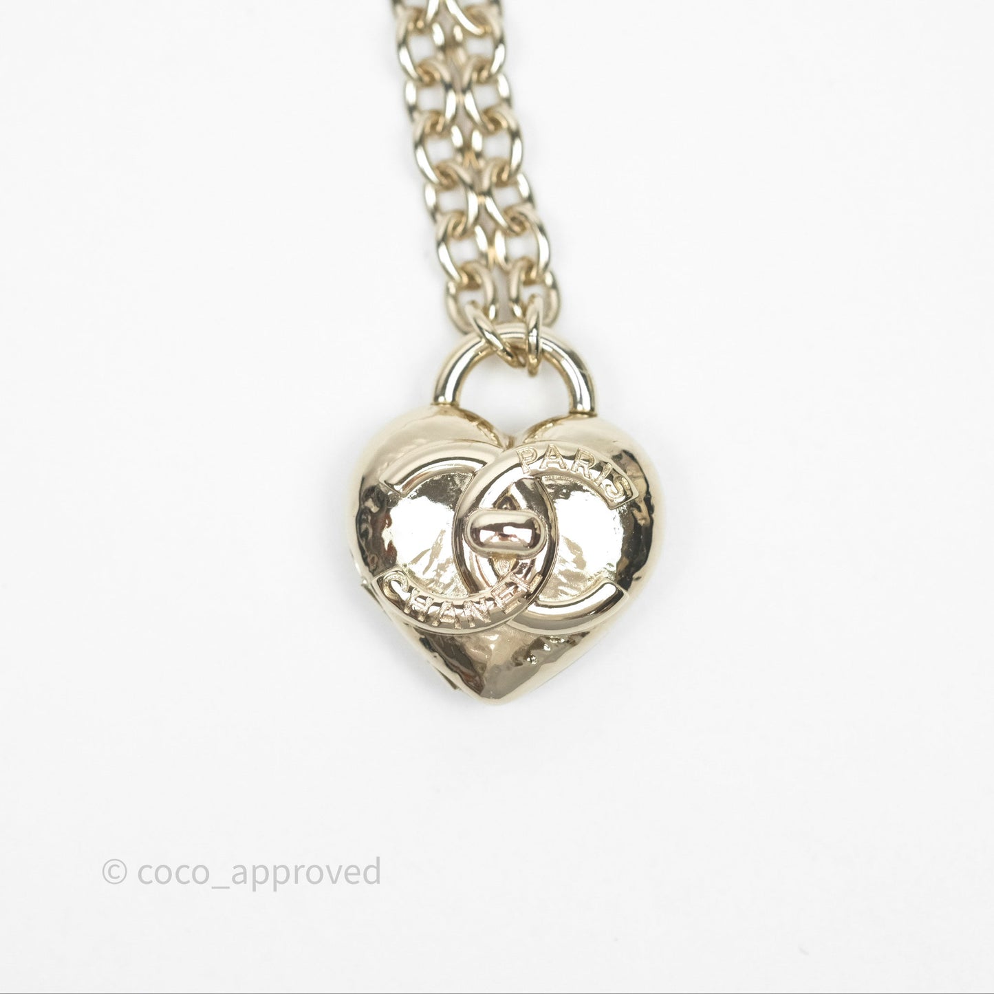 Chanel Heart CC Necklace Gold Tone 22B