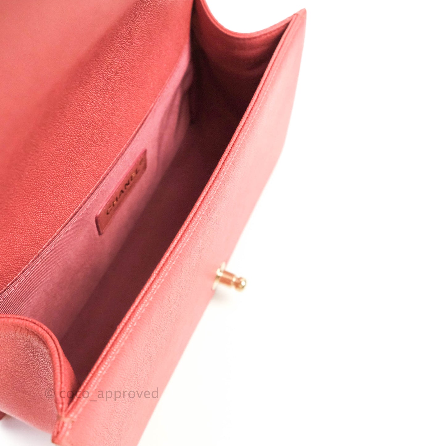Chanel Boy Chevron Medium Pink Caviar Gold Hardware