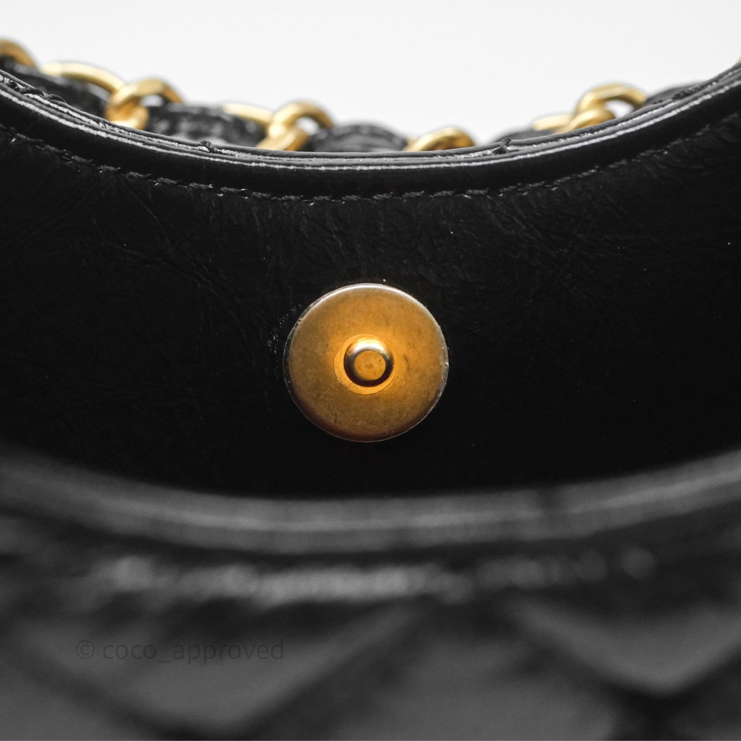 Chanel Small Wavy CC Hobo Black Shiny Crumpled Calfskin Aged Gold Hardware 23C