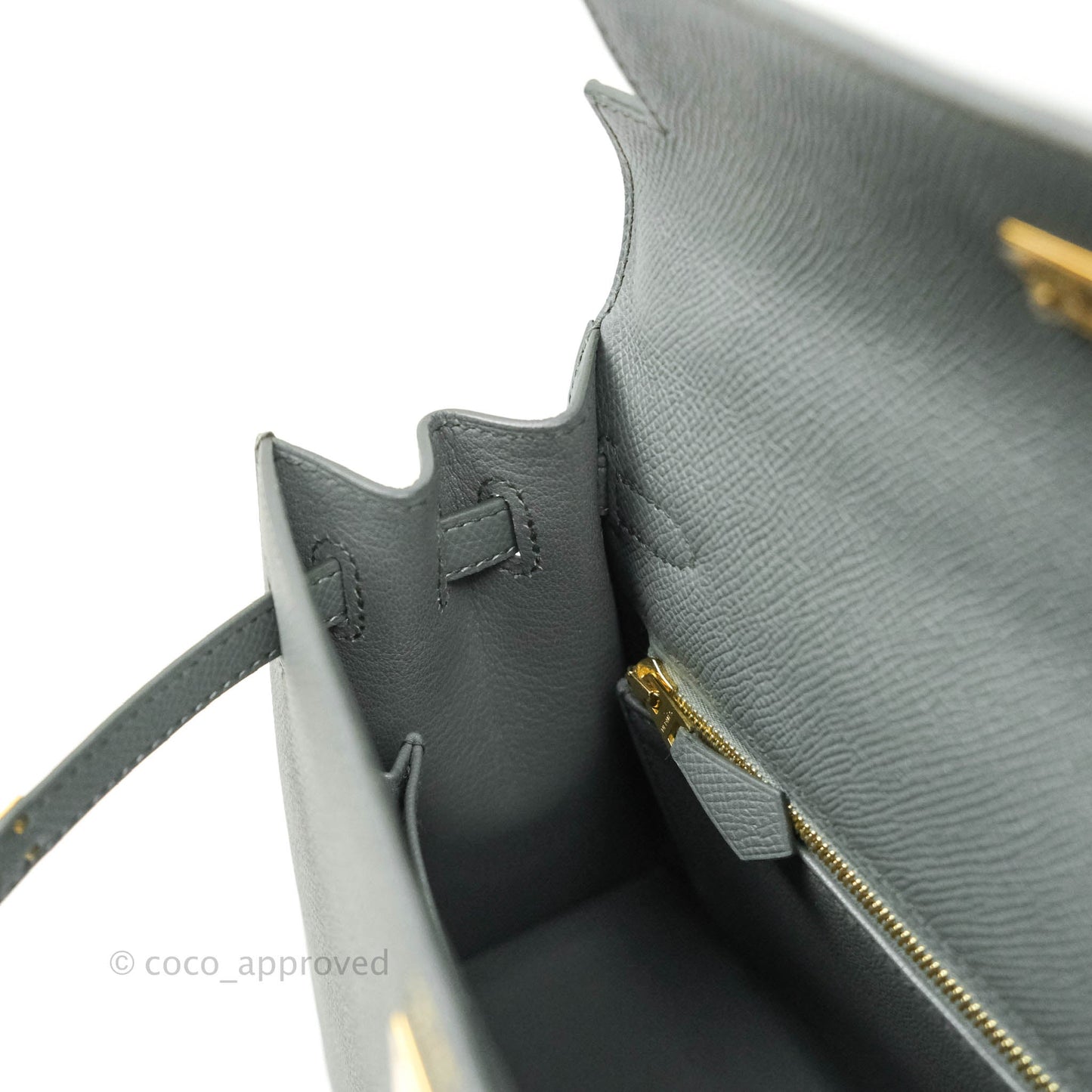 Hermès Kelly 25 Vert Amande Epsom Sellier Gold Hardware