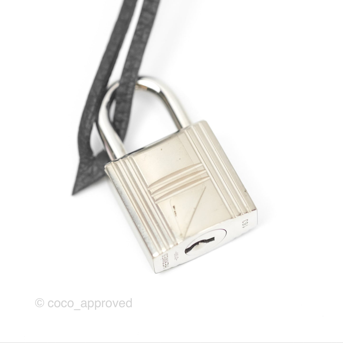 Hermès Retourne Kelly 25 Black Togo Palladium Hardware