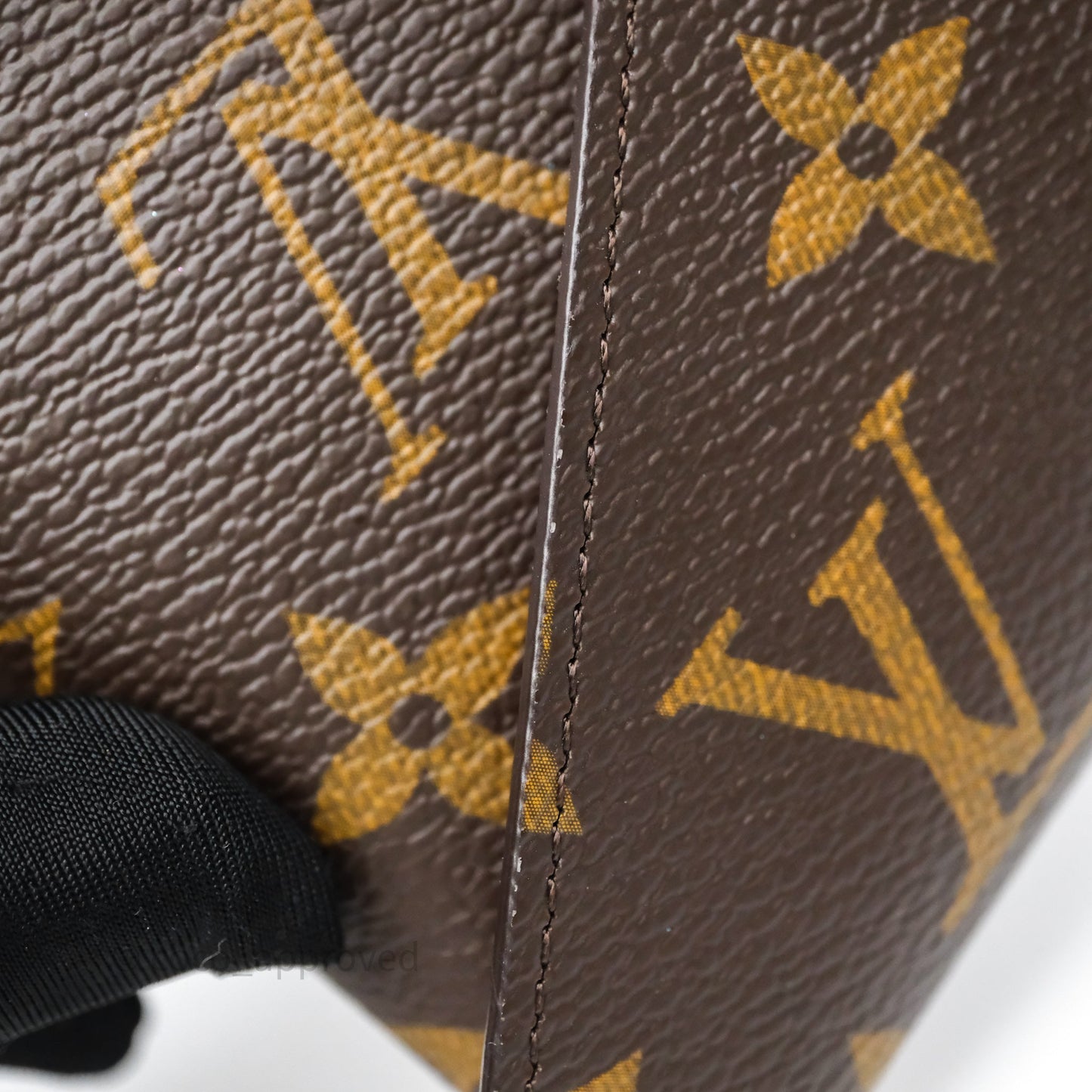 Louis Vuitton 2023 Christmas Animation Kirigami Pochette 3-in-1 Monogram Canvas
