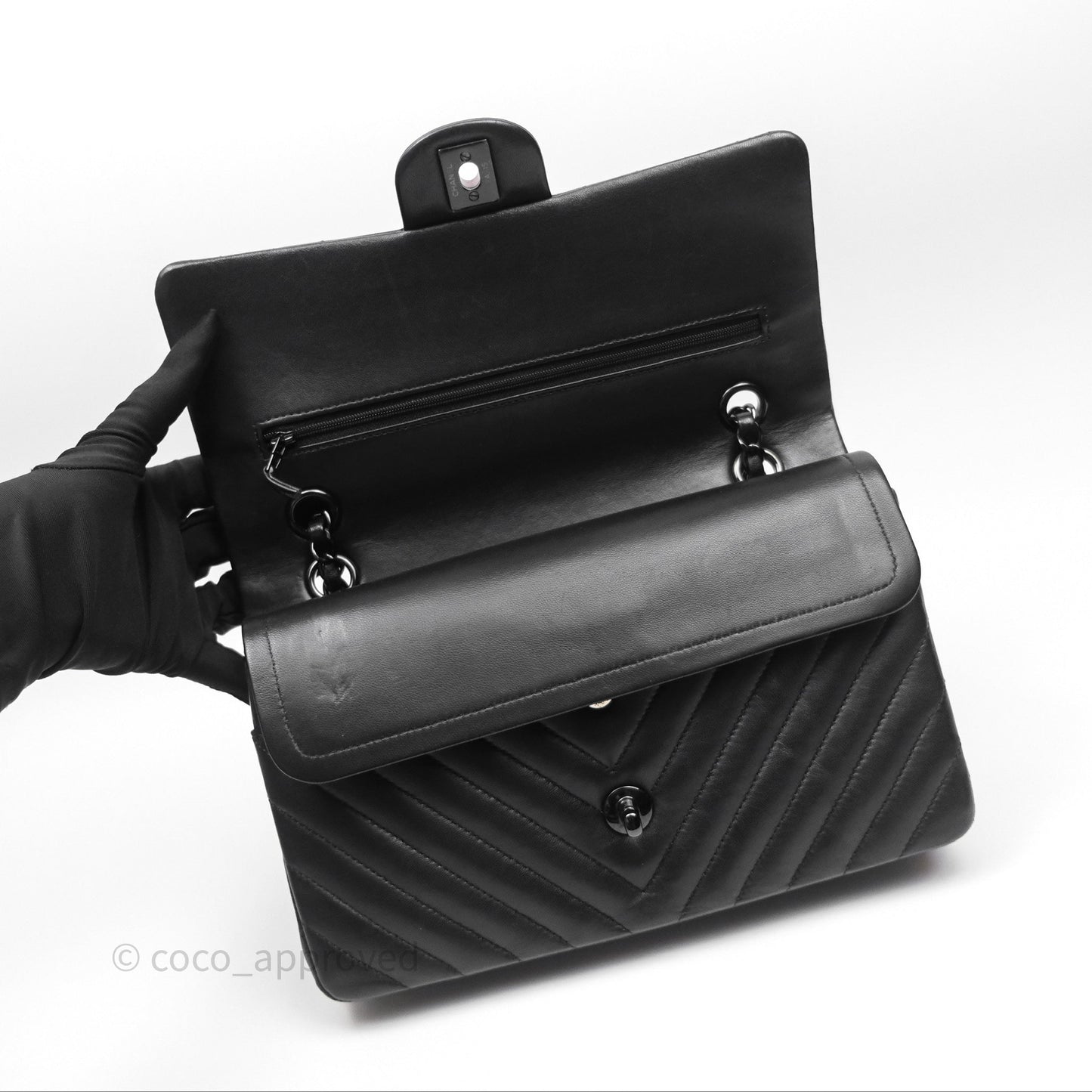 Chanel Classic M/L Medium Flap Chevron Black Lambskin So Black Hardware