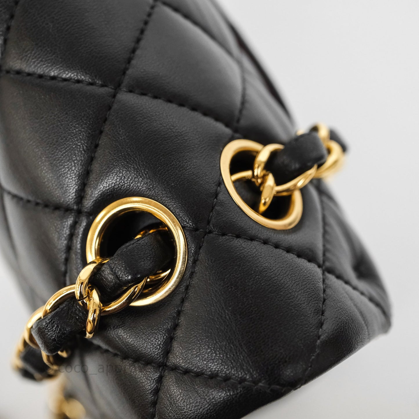 Chanel Quilted Classic M/L Medium Flap  Black Lambskin Gold Hardware