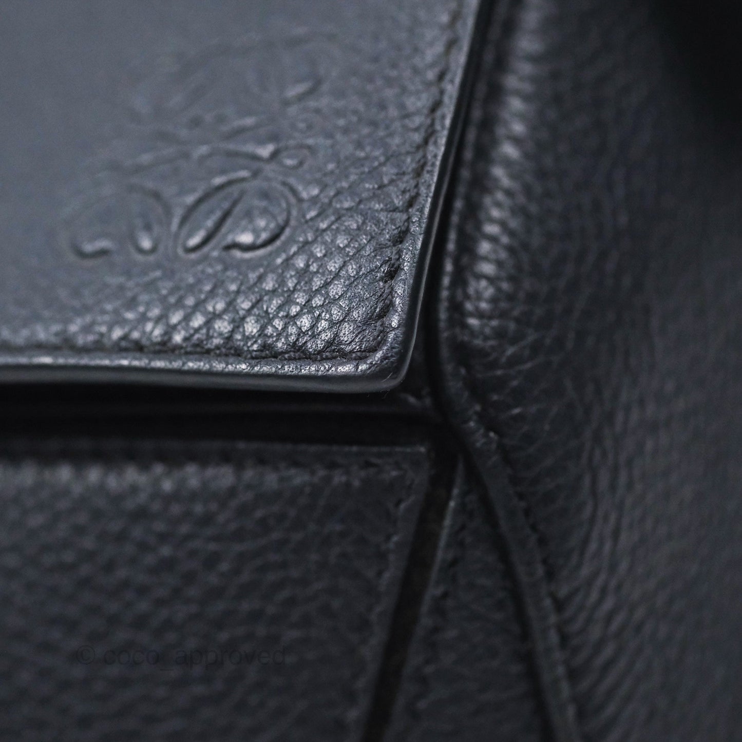 Loewe Medium Puzzle Bag Navy Calfskin Gold Hardware