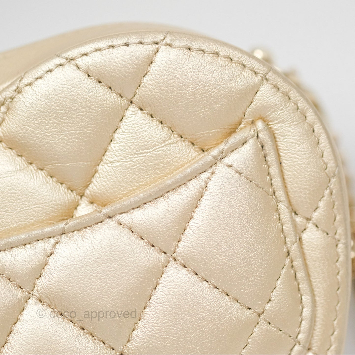 Chanel Small Heart Bag Gold Lambskin Gold Hardware 22S