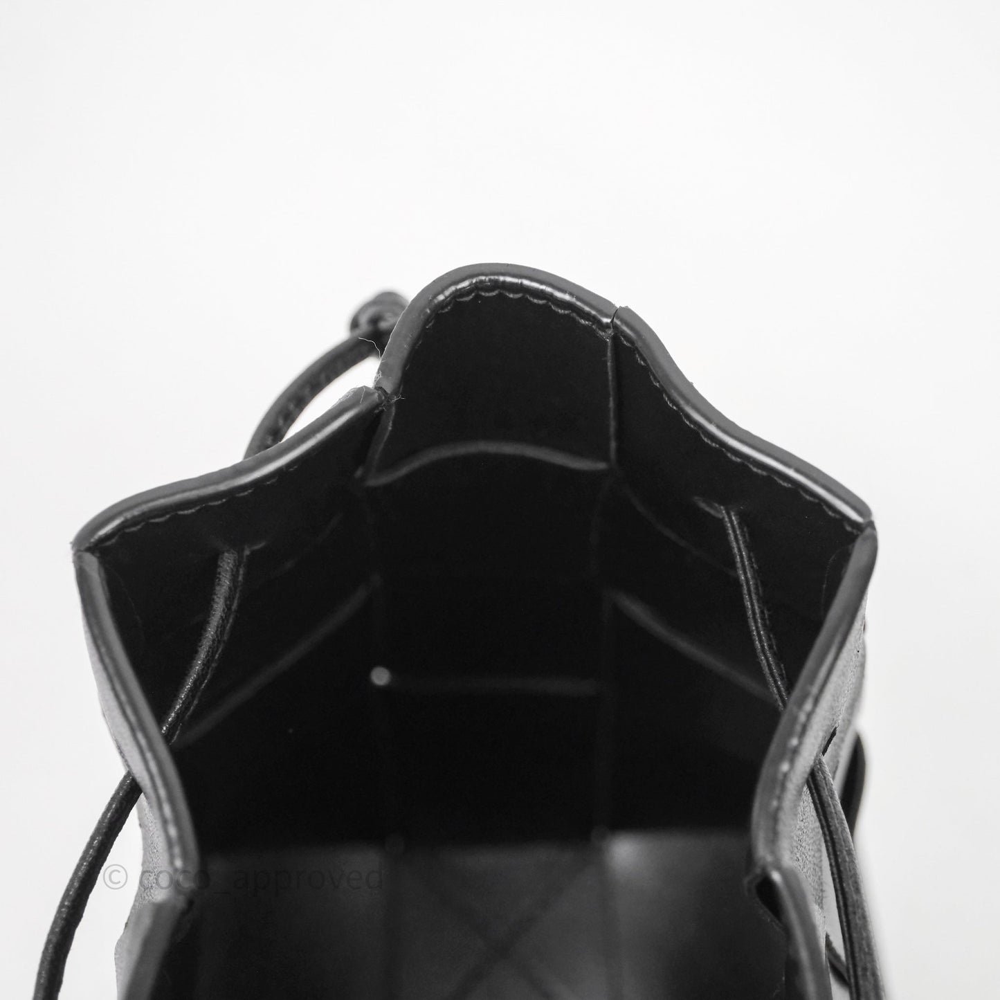 Bottega Veneta Small Cassette Bucket Bag Black Lambskin