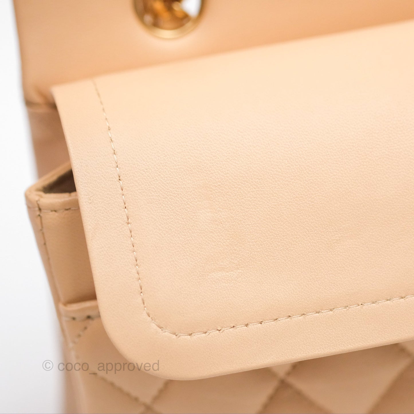 Chanel Classic M/L Medium Flap Quilted Beige Lambskin Gold Hardware