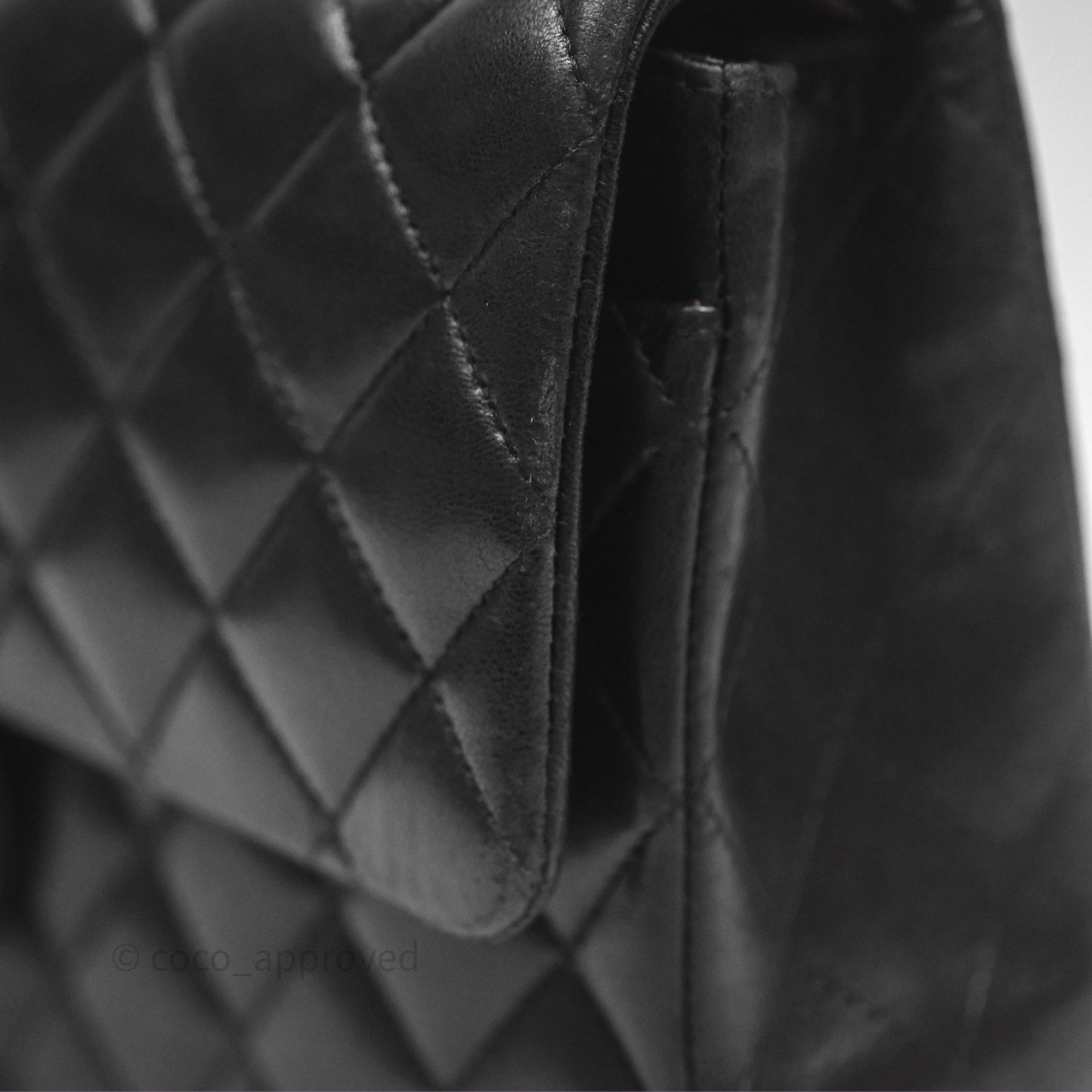 Chanel Classic M/L Medium Flap Quilted Black Lambskin Gold Hardware