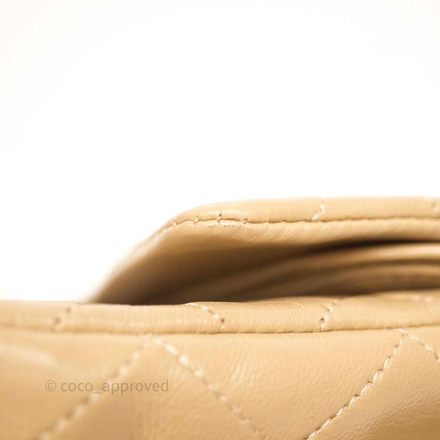 Chanel Vintage Medium Classic Flap Beige Lambskin 24K Gold Hardware