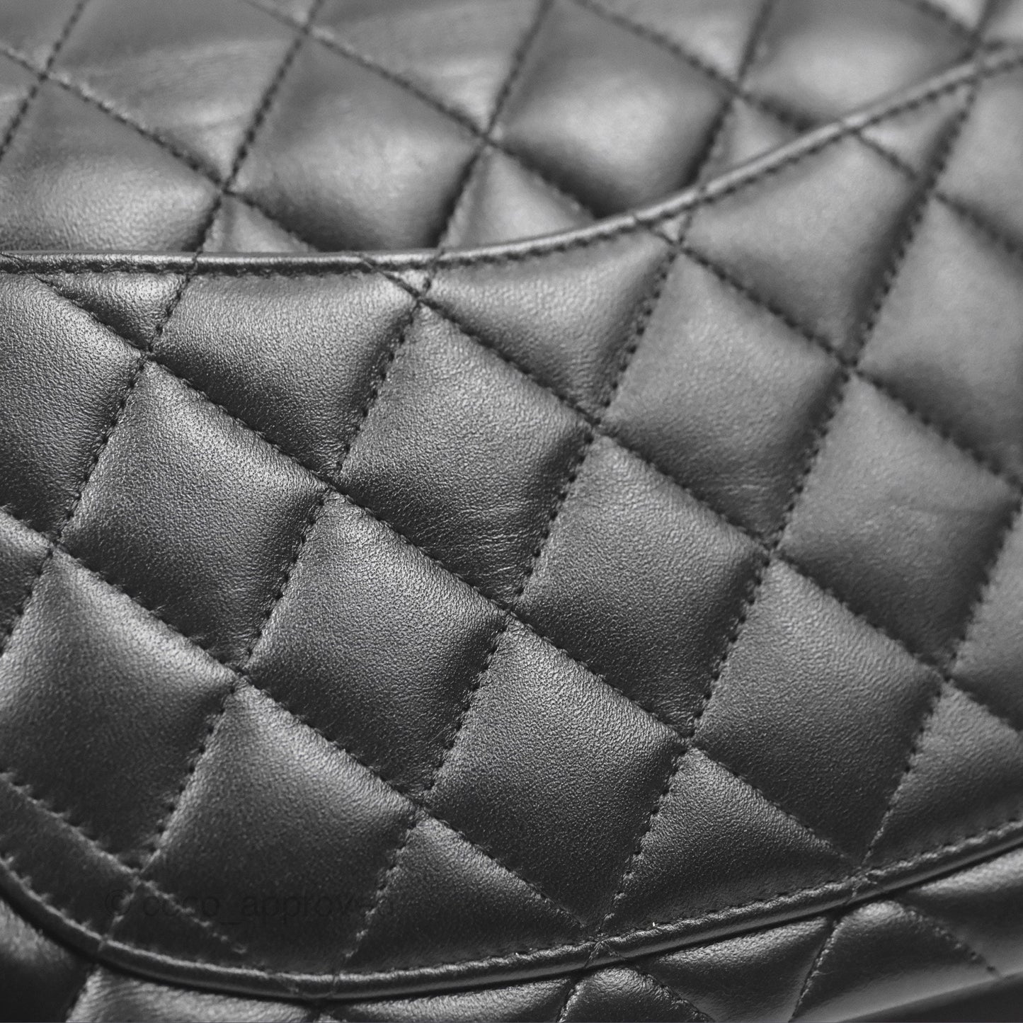 Chanel Small S/M Classic Flap Black Lambskin Gold Hardware