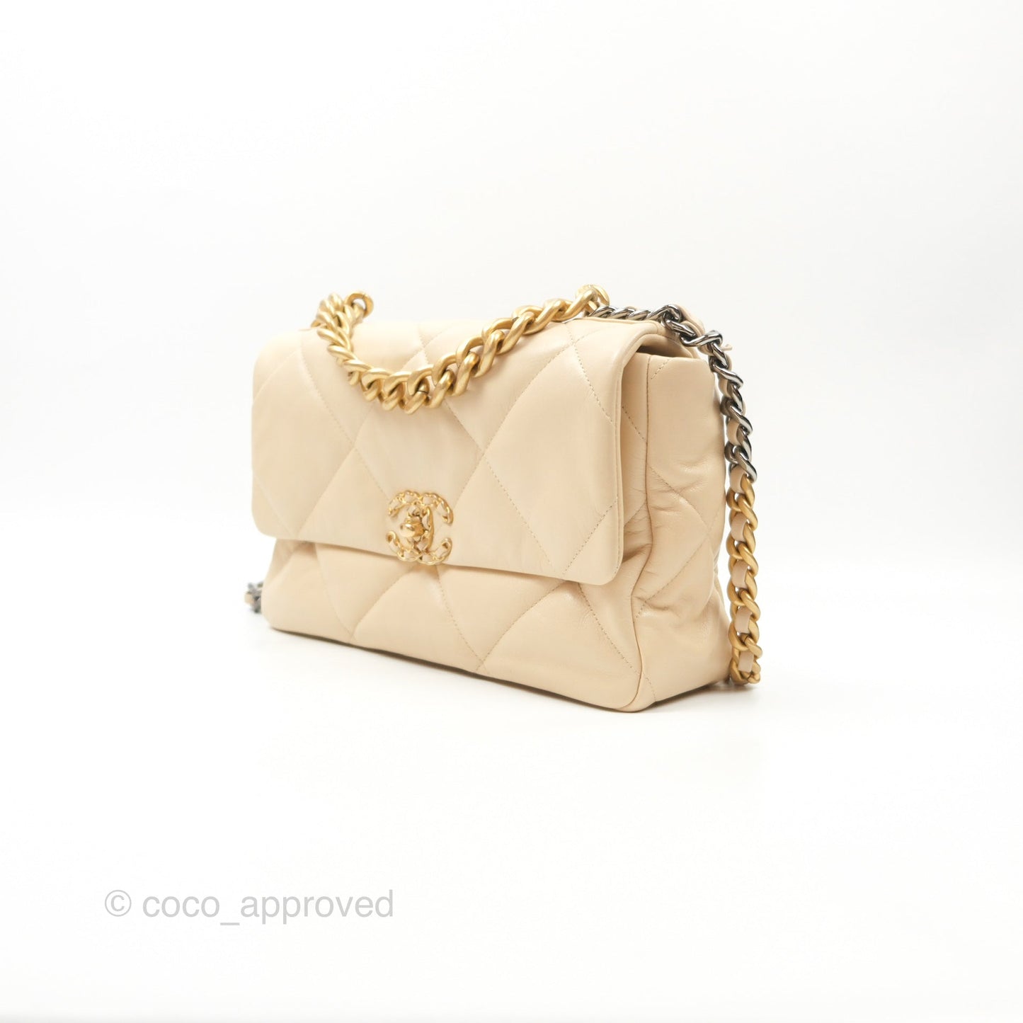 Chanel 19 Medium Beige Mixed Hardware