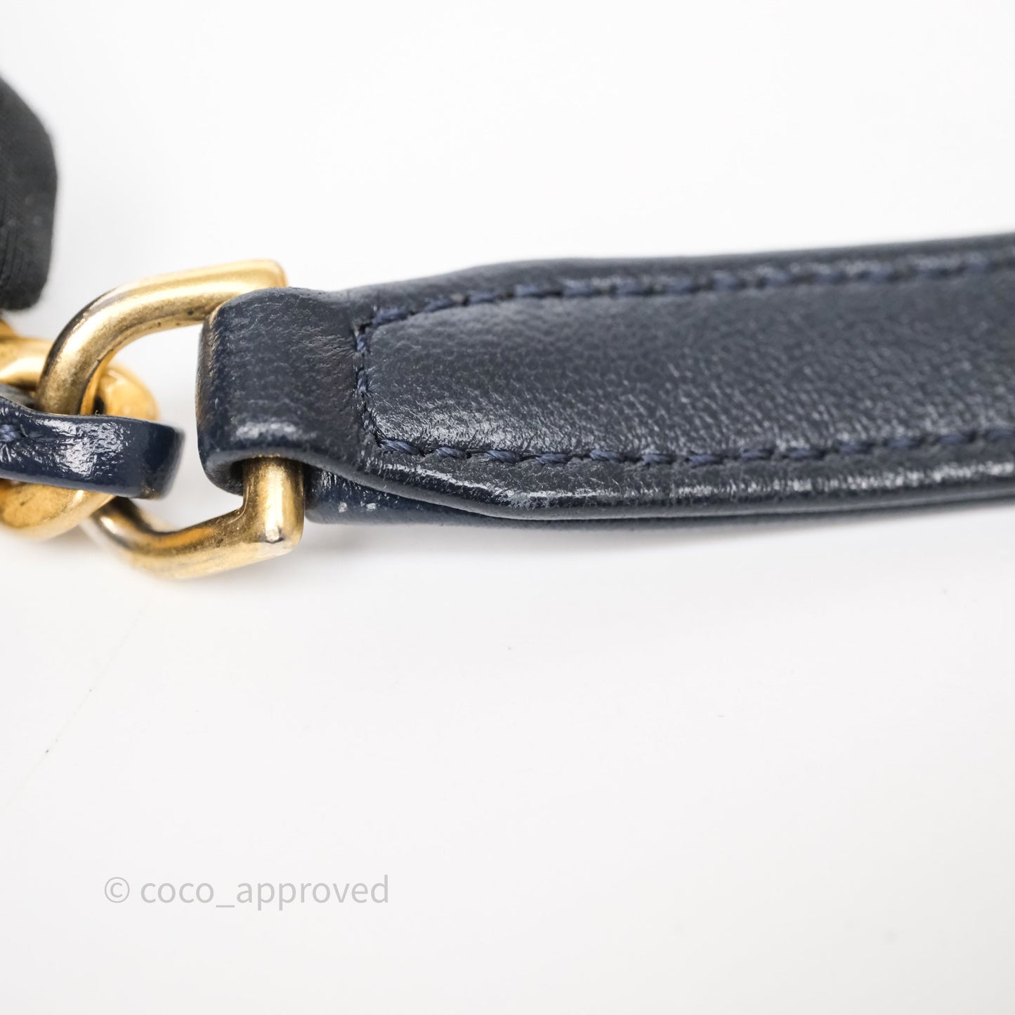 Chanel Quilted Entwined Chain Bag Navy Lambskin Aged Gold Hardware 21P