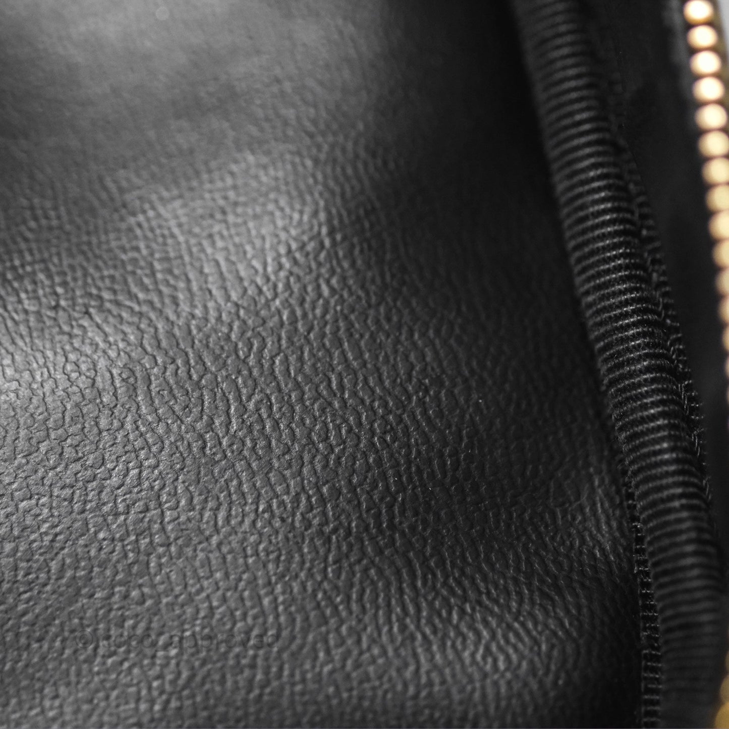 Chanel Vintage Vanity Case Black Caviar Gold Hardware