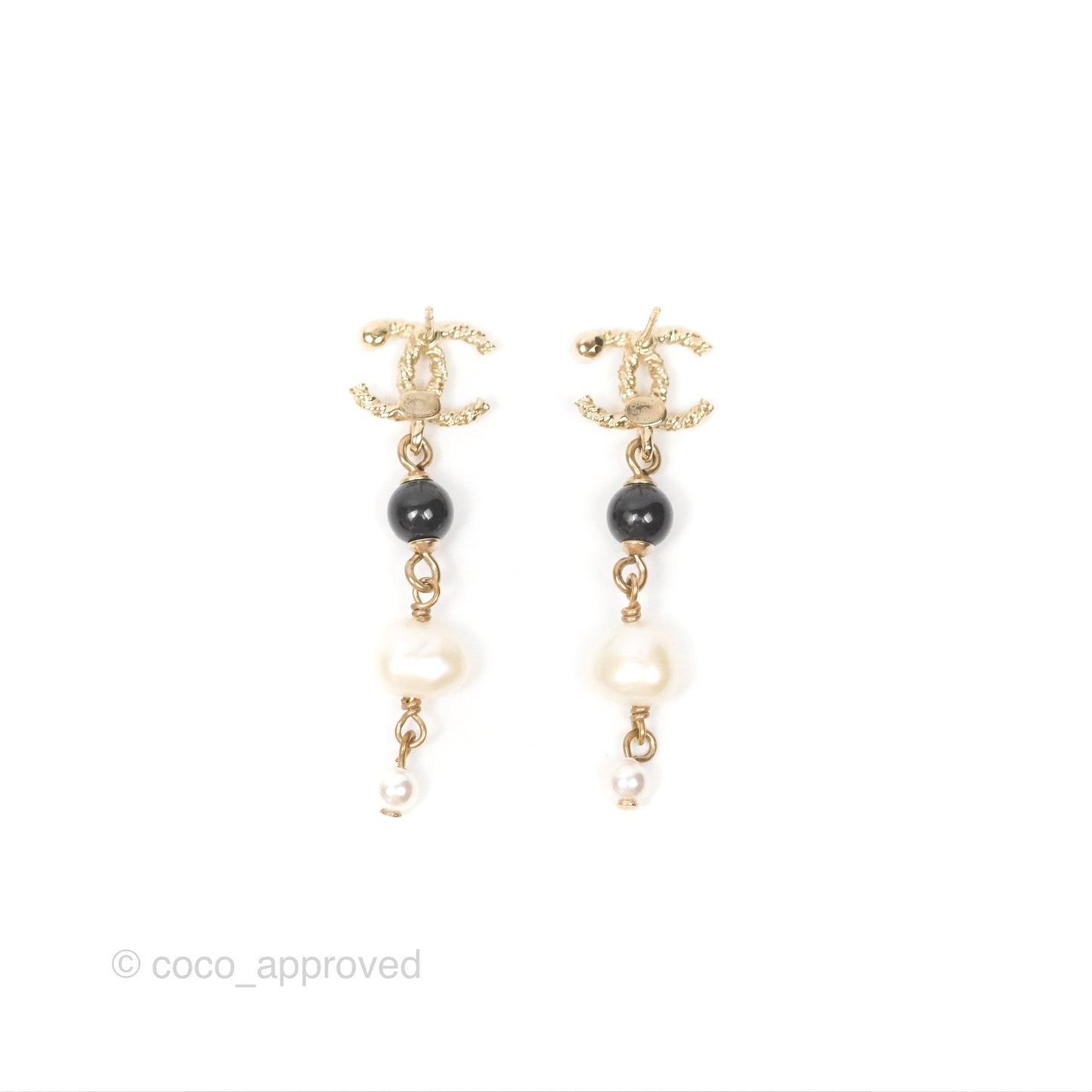 Chanel CC Bead Pearl Long Drop Earrings Gold Tone 20V