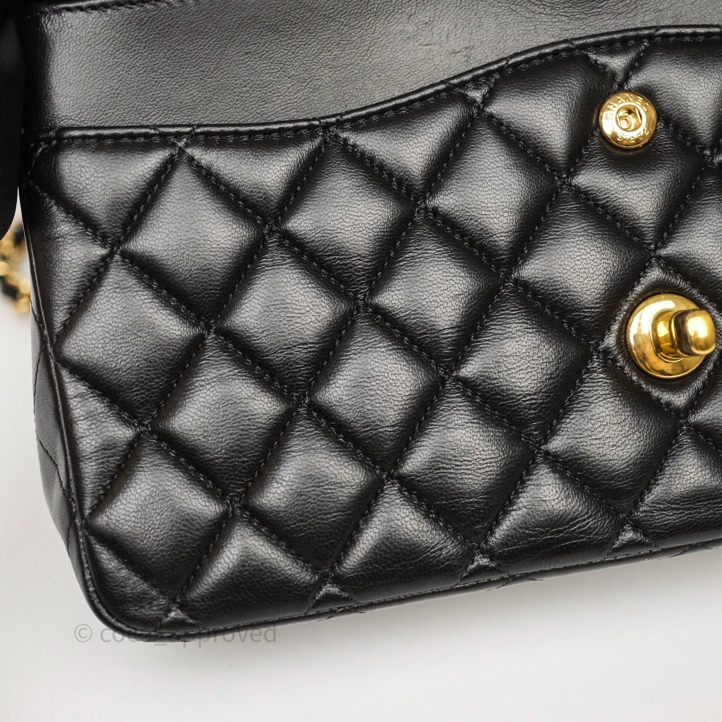 Chanel Classic M/L Medium Flap Quilted Black Lambskin Gold Hardware