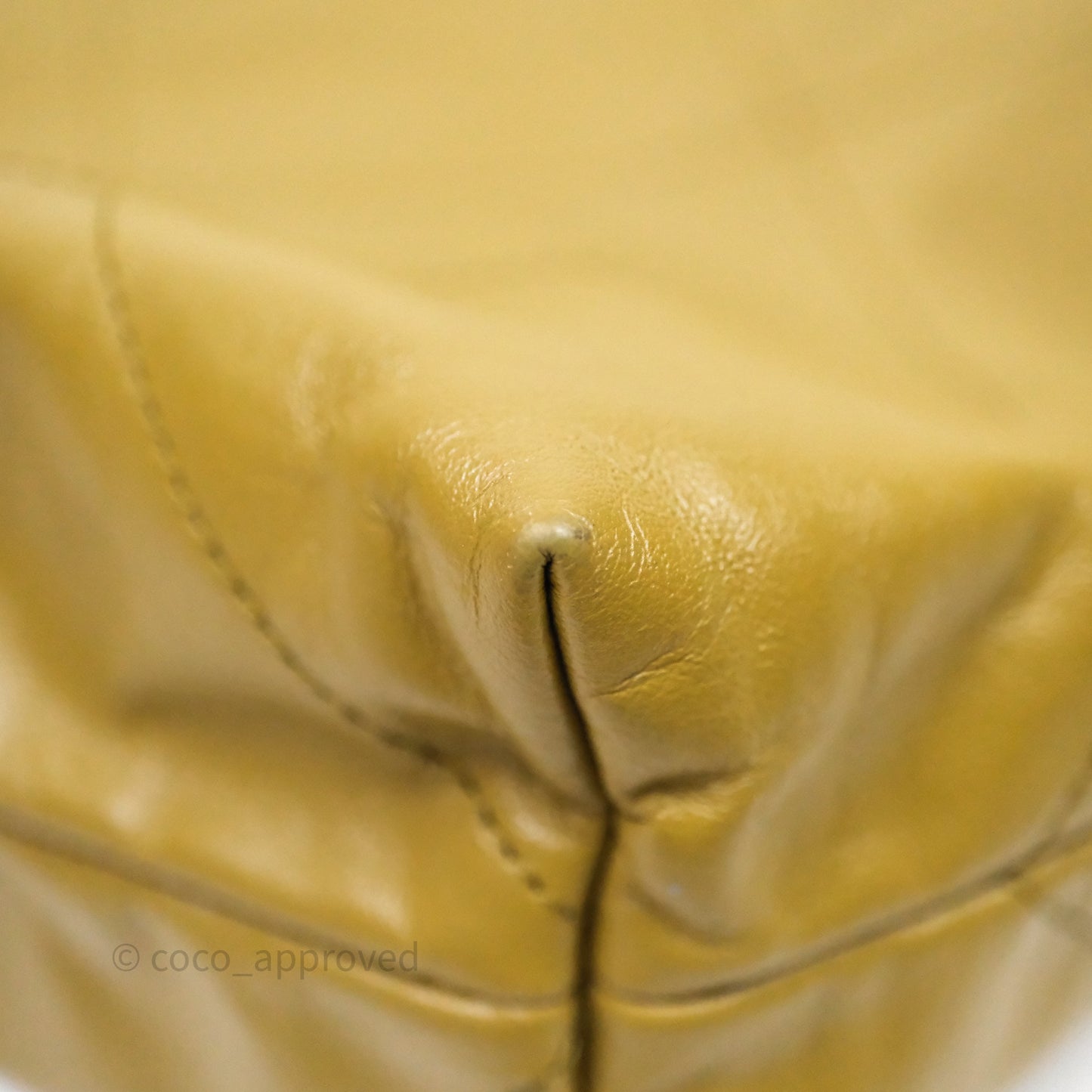 Chanel 22 Bag Medium Crumpled Olive Green Calfskin Aged Gold Hardware