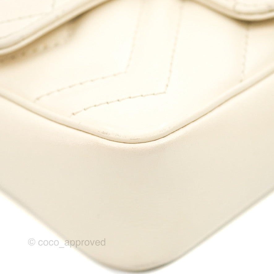 Gucci GG Marmont Matelassé Leather Super Mini Bag Ivory