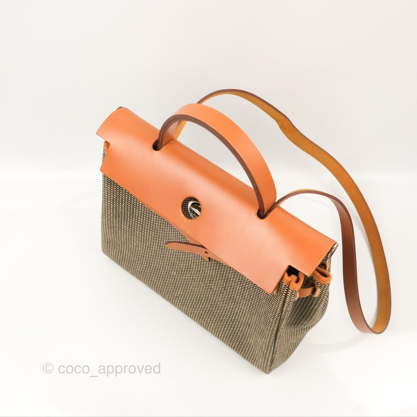 Hermès Herbag Zip 31 Black/White/Desert Viking Criss Toile Natural Palladium Hardware