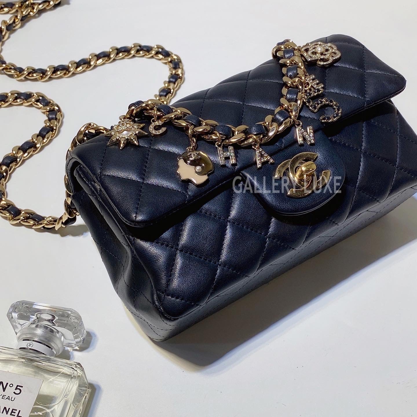 No.3300-Chanel Lambskin Coco Charm Mini Flap Bag 20cm