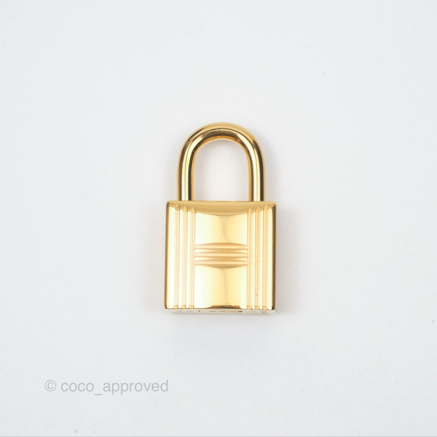 Hermès Kelly 28 Retourne Dark Green Clemence Gold Hardware