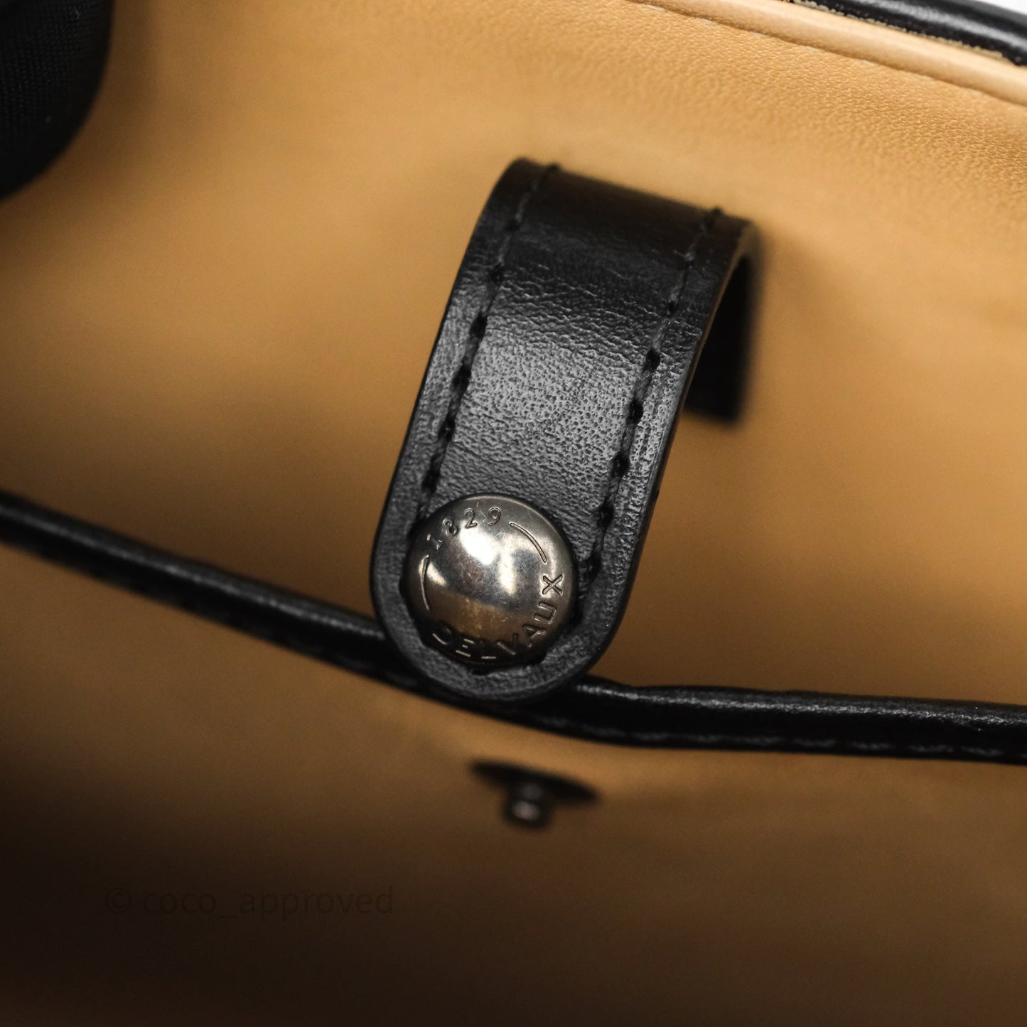 Delvaux Brillant L'Humour MM Black Calfskin