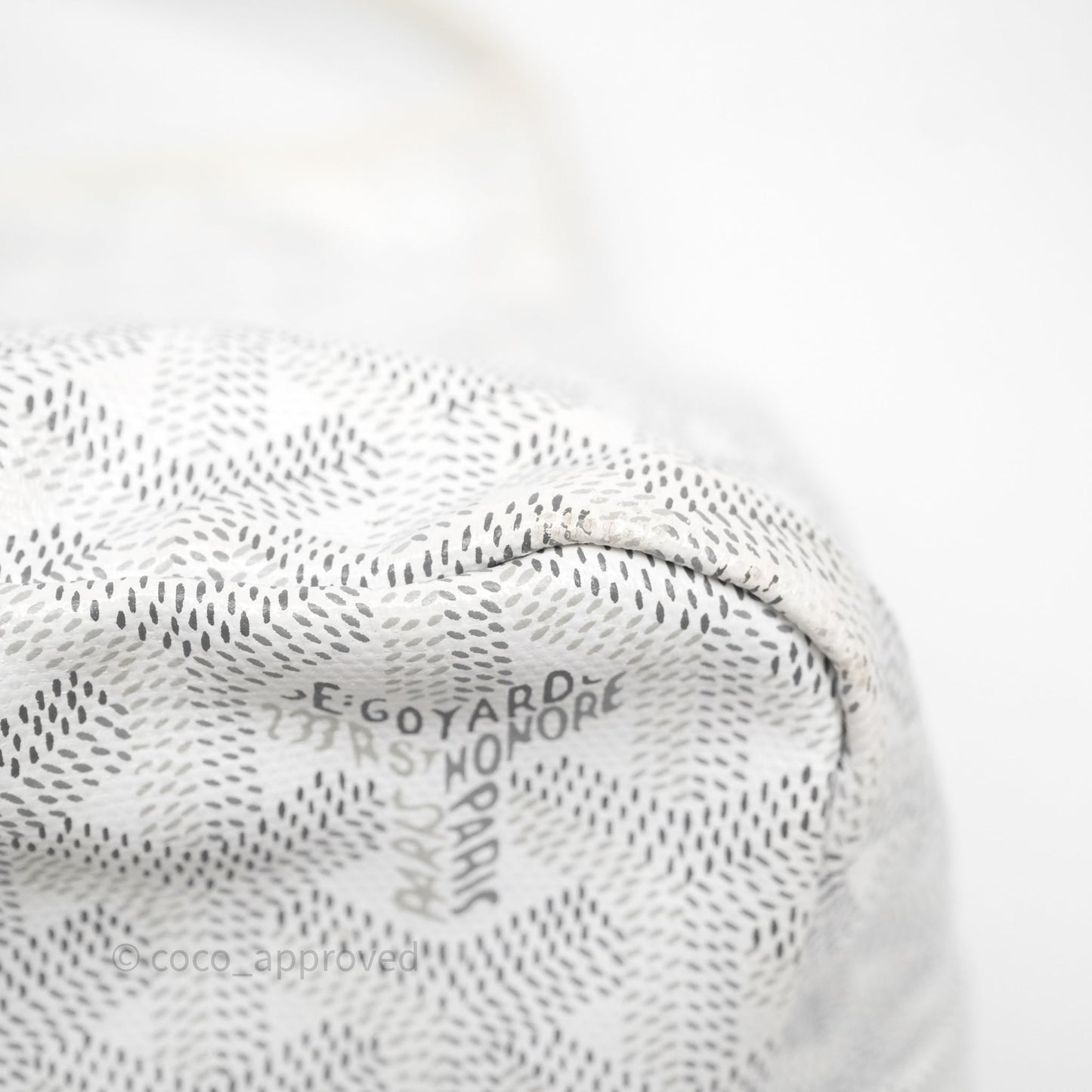 Goyard Bohème Hobo Bag PM White Goyardine Canvas