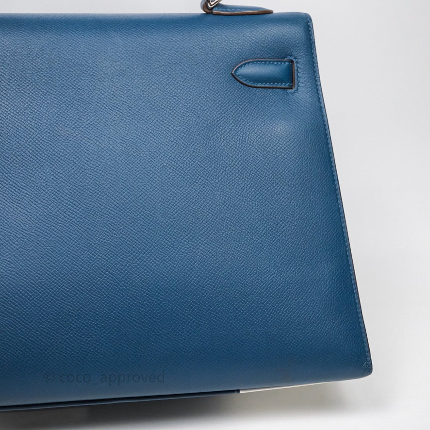 Hermès Kelly 32 Sellier Bleu Thalassa 7A/ White Epsom Palladium Hardware