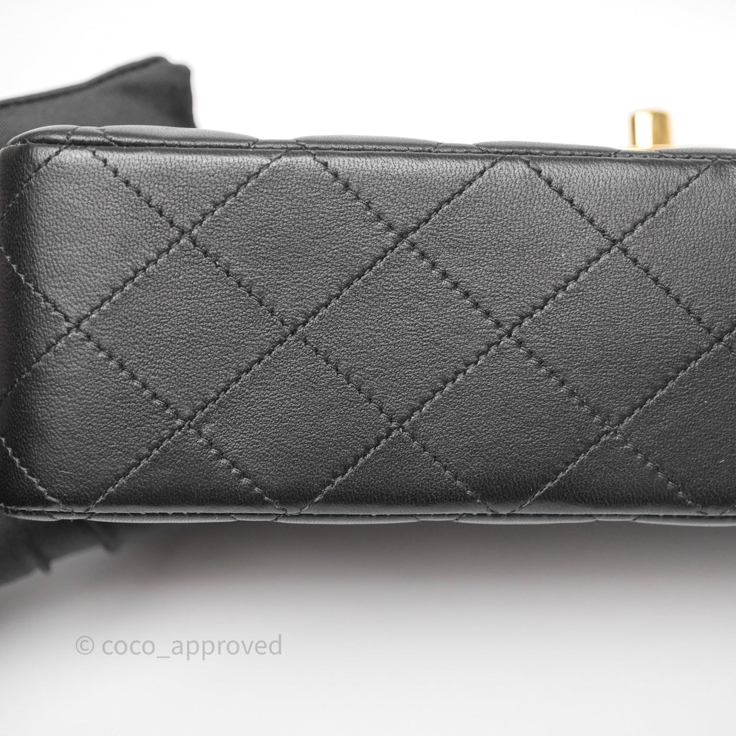 Chanel Classic M/L Medium Flap Quilted Black Lambskin Gold Hardware