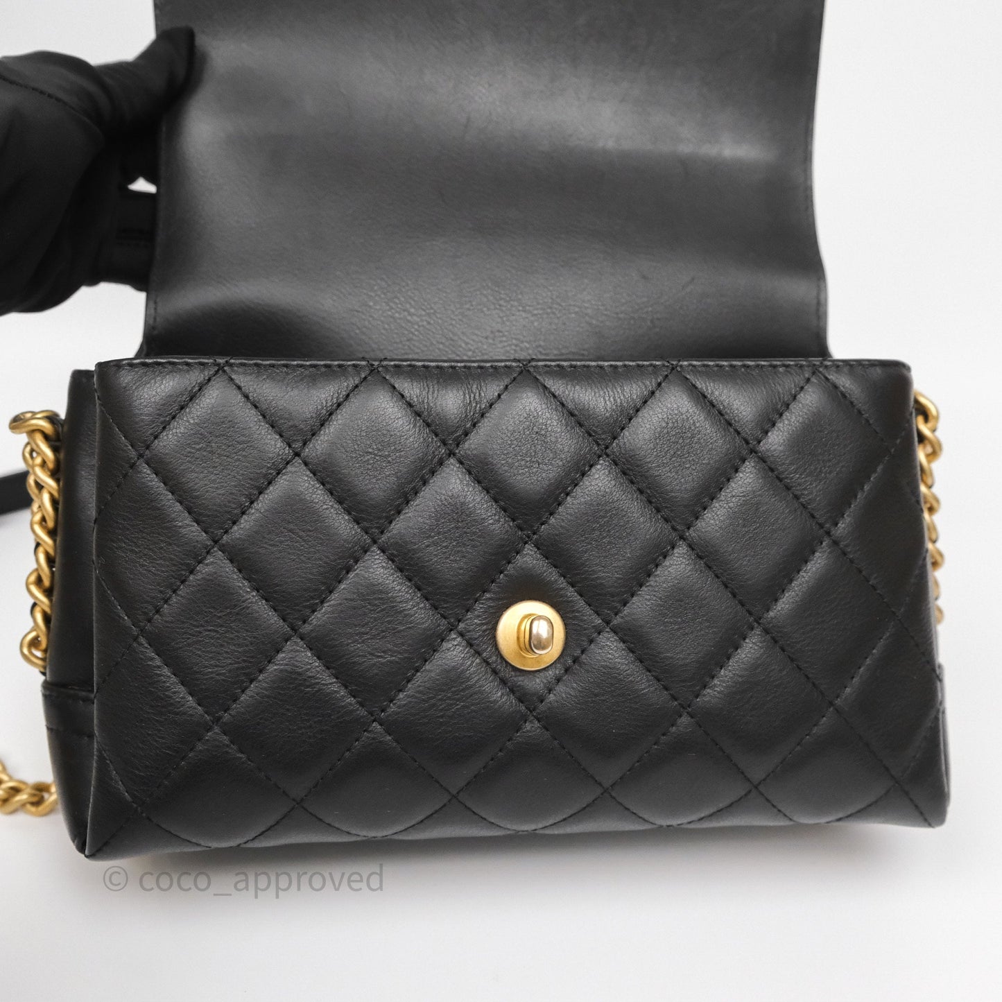 Chanel Side Chain Compartment Flap Black Calfskin Aged Gold Hardware
