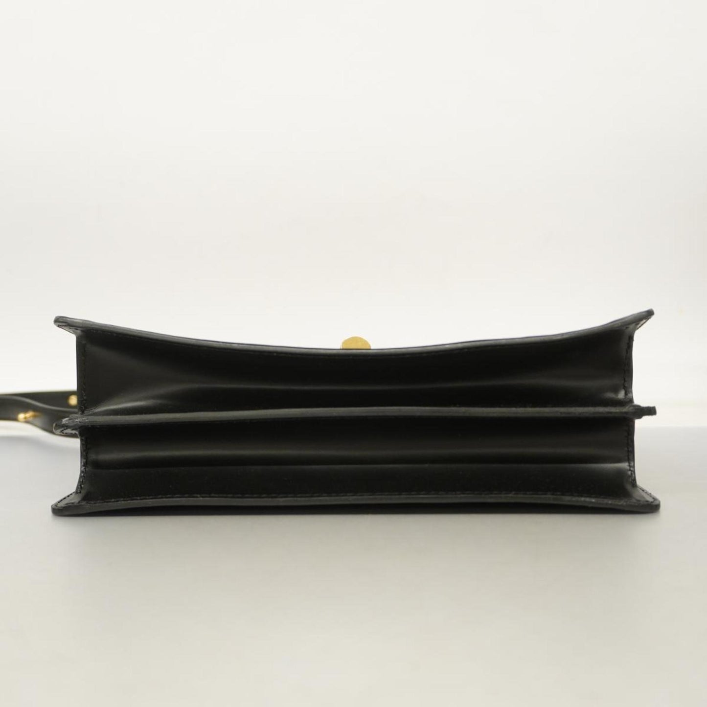 Louis Vuitton Free Run  Leather Shoulder Bag ()