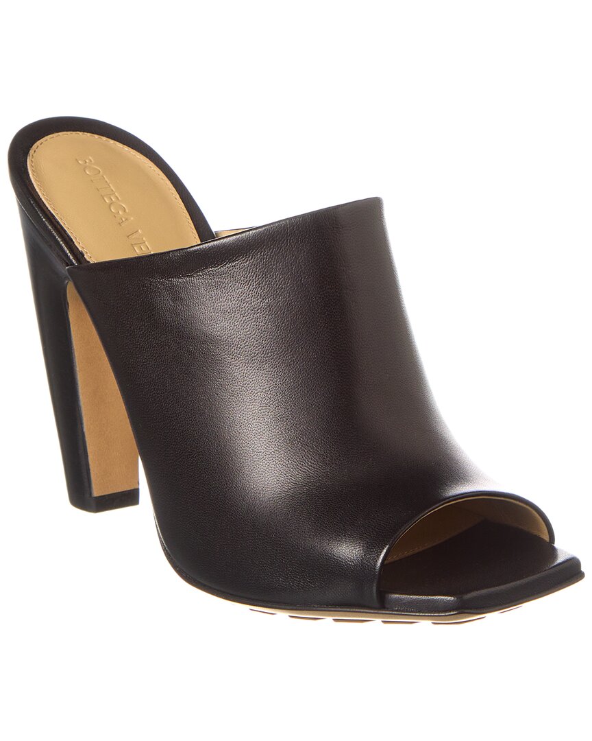 Luxury Bottega Veneta Canalazzo Leather Mule