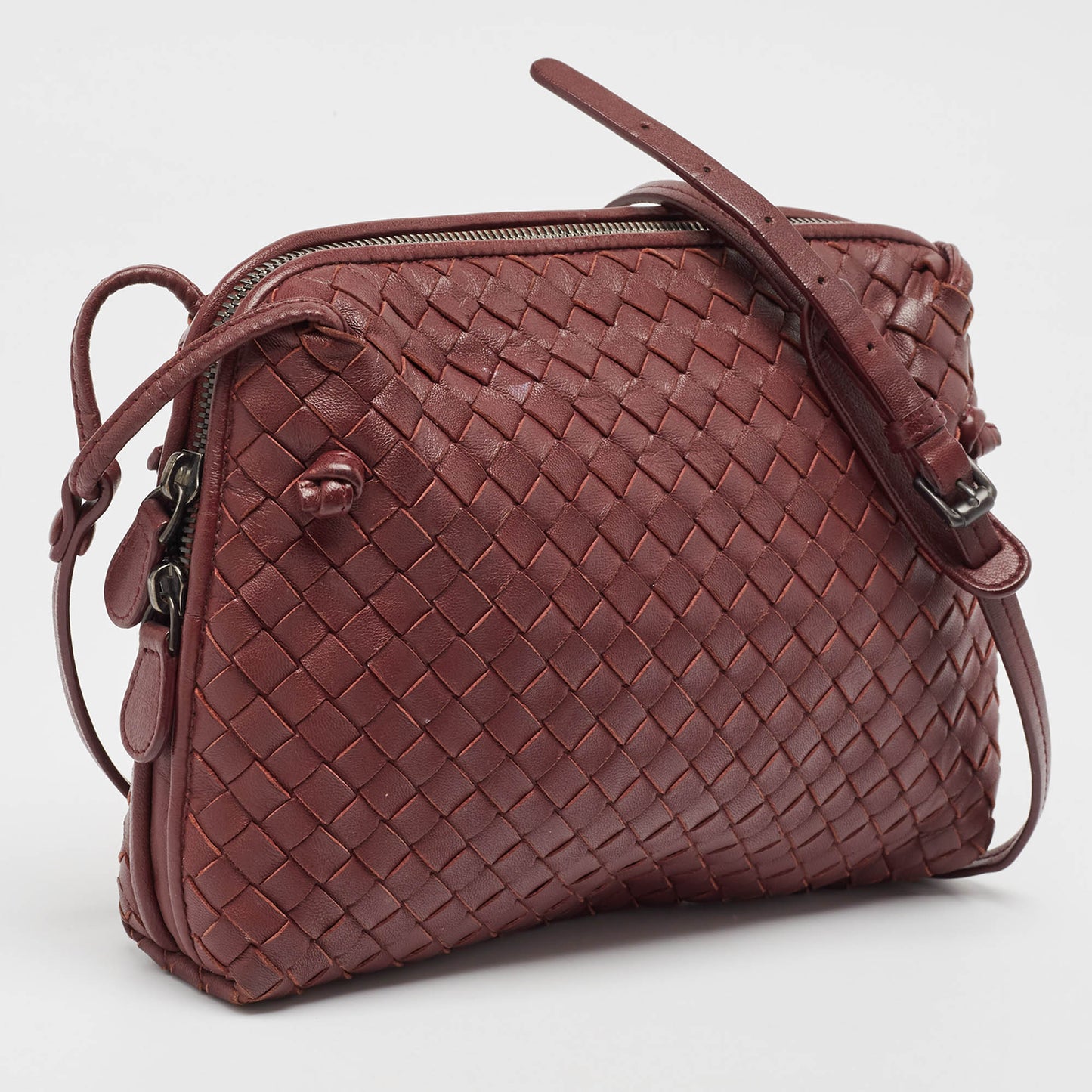 Luxury Bottega Veneta  Intrecciato Leather Nodini Crossbody Bag