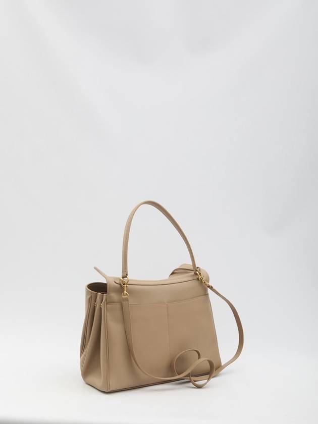 Luxury Balenciaga Medium Rodeo Bag