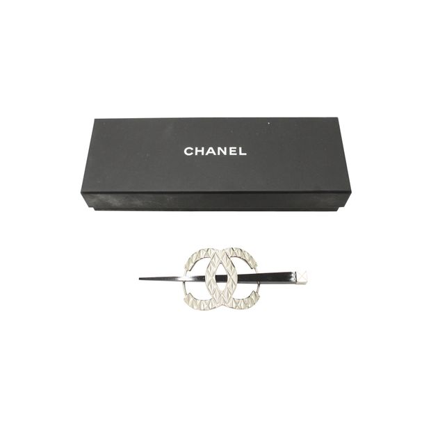 Luxury Chanel Silver-Tone Quilted Metal Cc Hair Pin