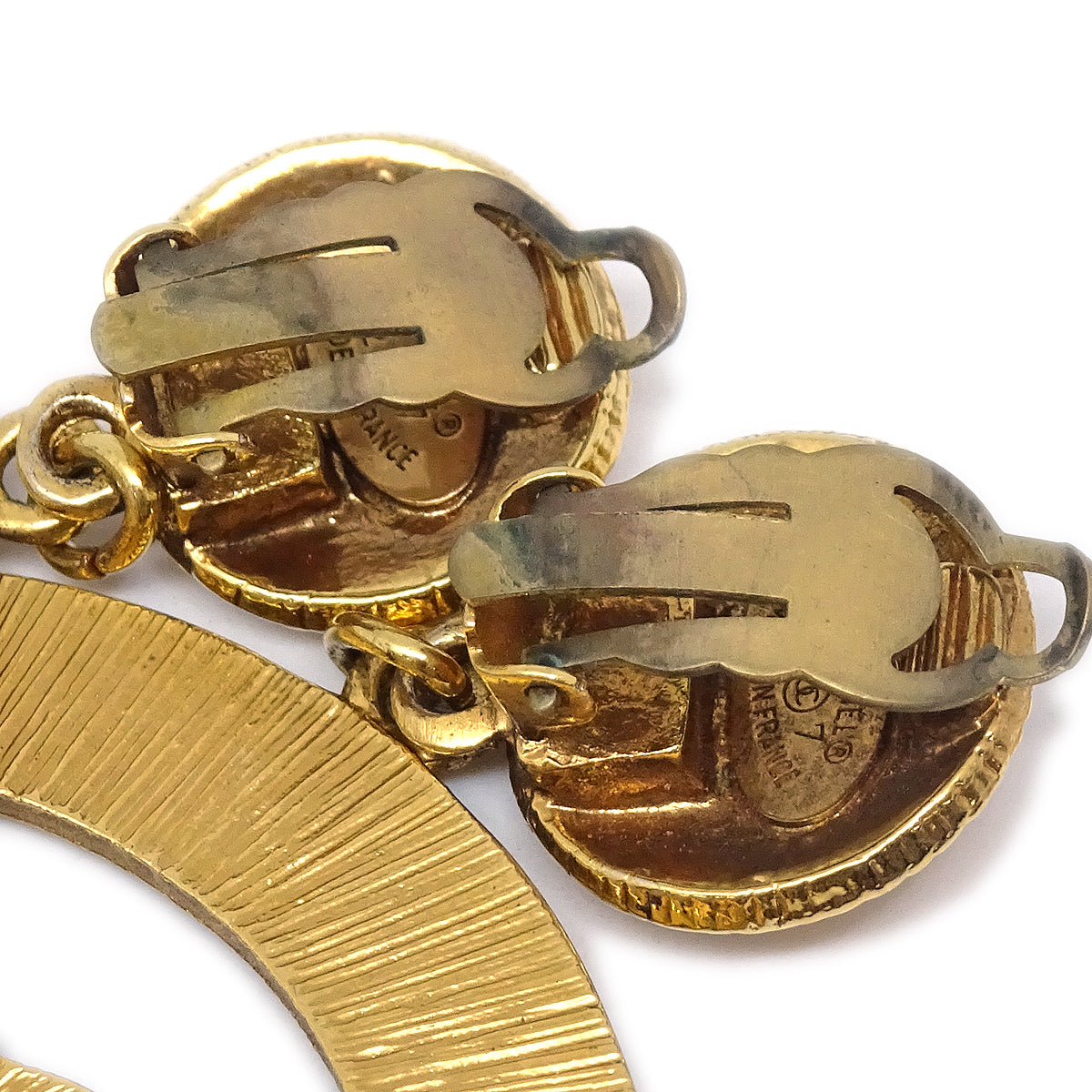 Luxury Chanel Hoop Dangle Earrings Clip-On Gold 27